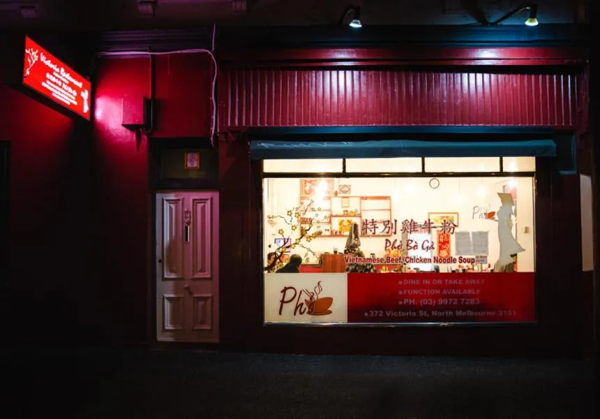 Restaurant/places to eat in CarricHouse