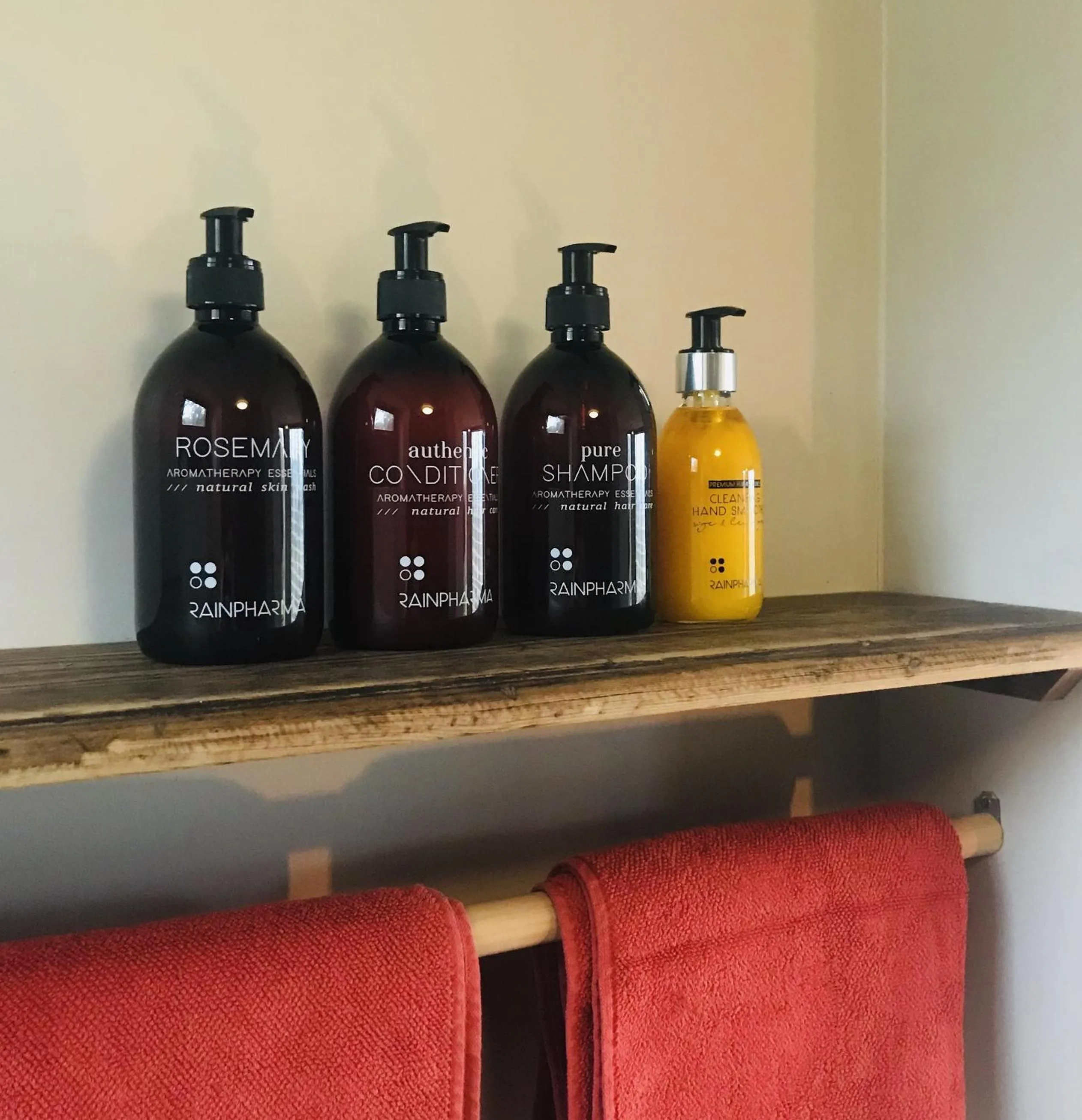 Bathroom in Panacée Guesthouses