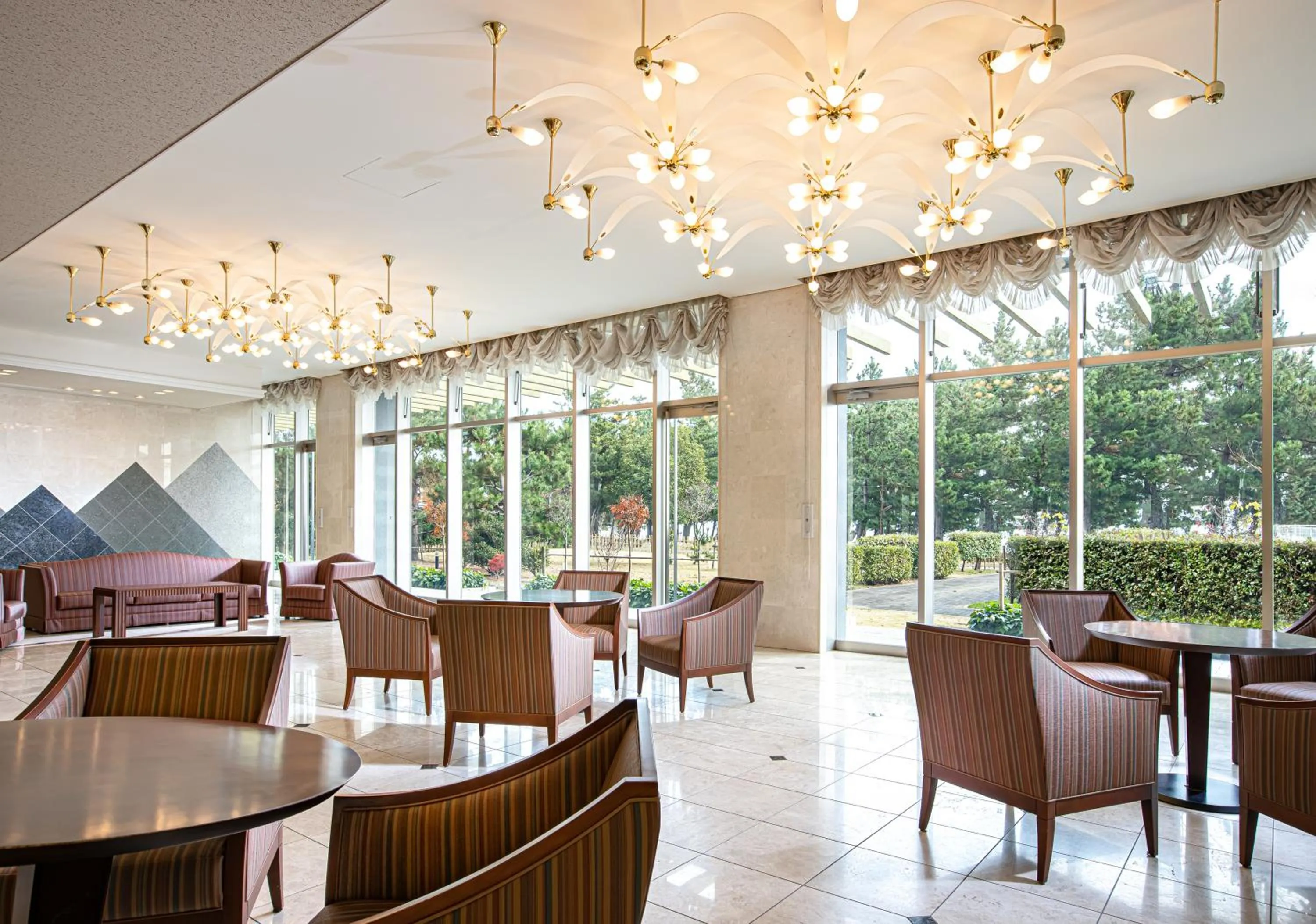 Lobby or reception in The Gran Resort Oumi Maiko