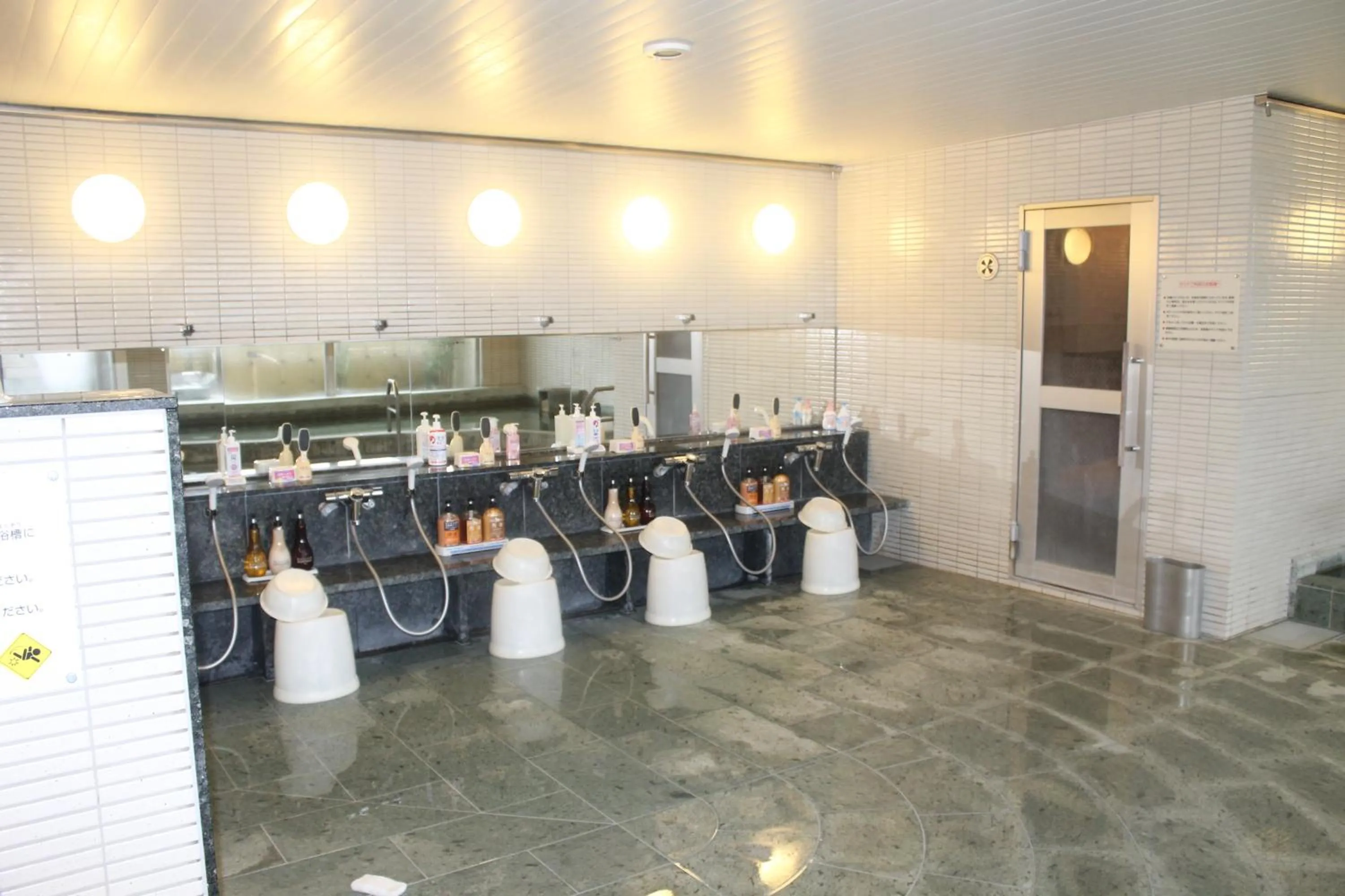 Public Bath in The Gran Resort Oumi Maiko