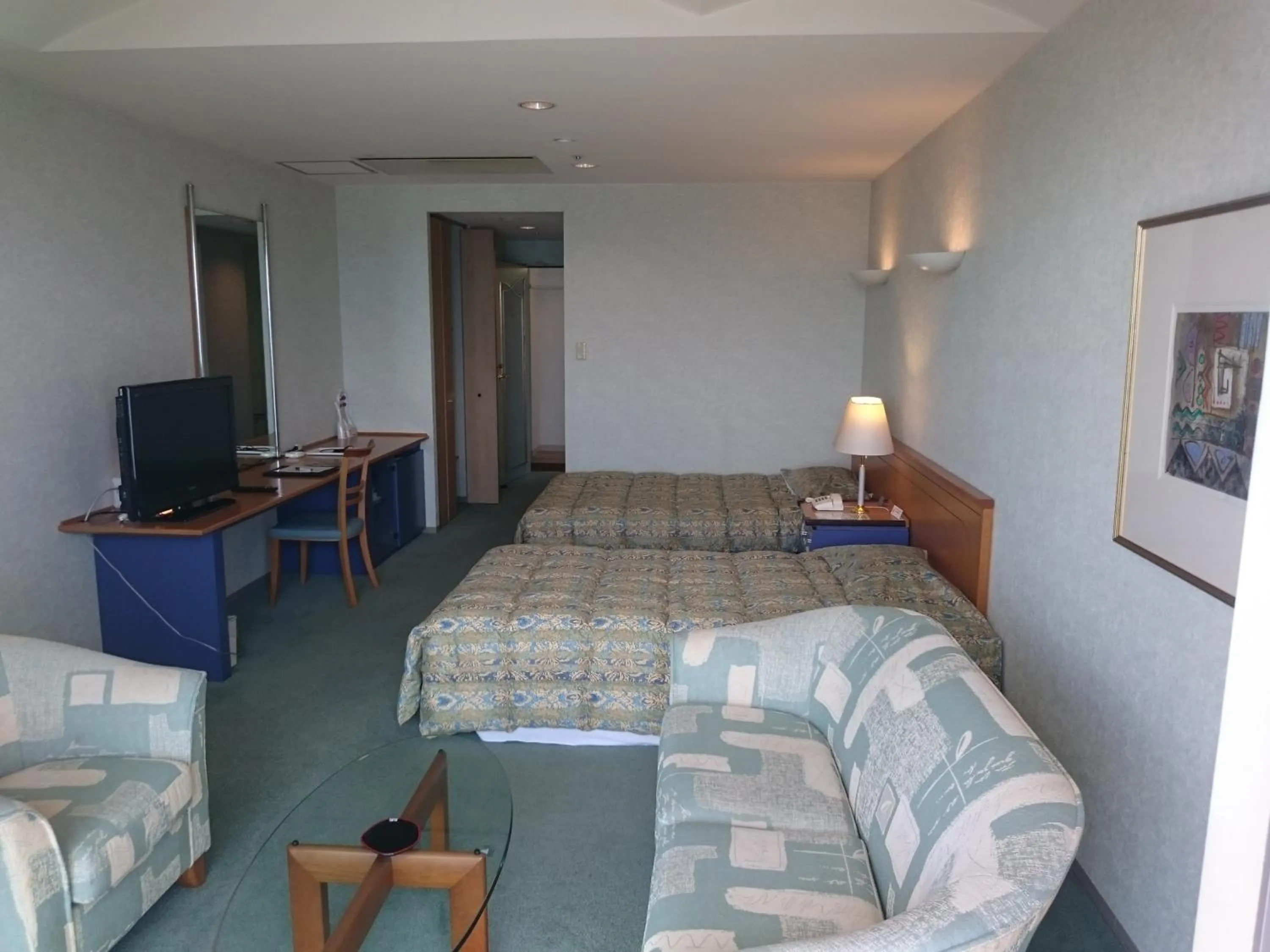 Photo of the whole room, Bed in The Gran Resort Elegante Awajishima