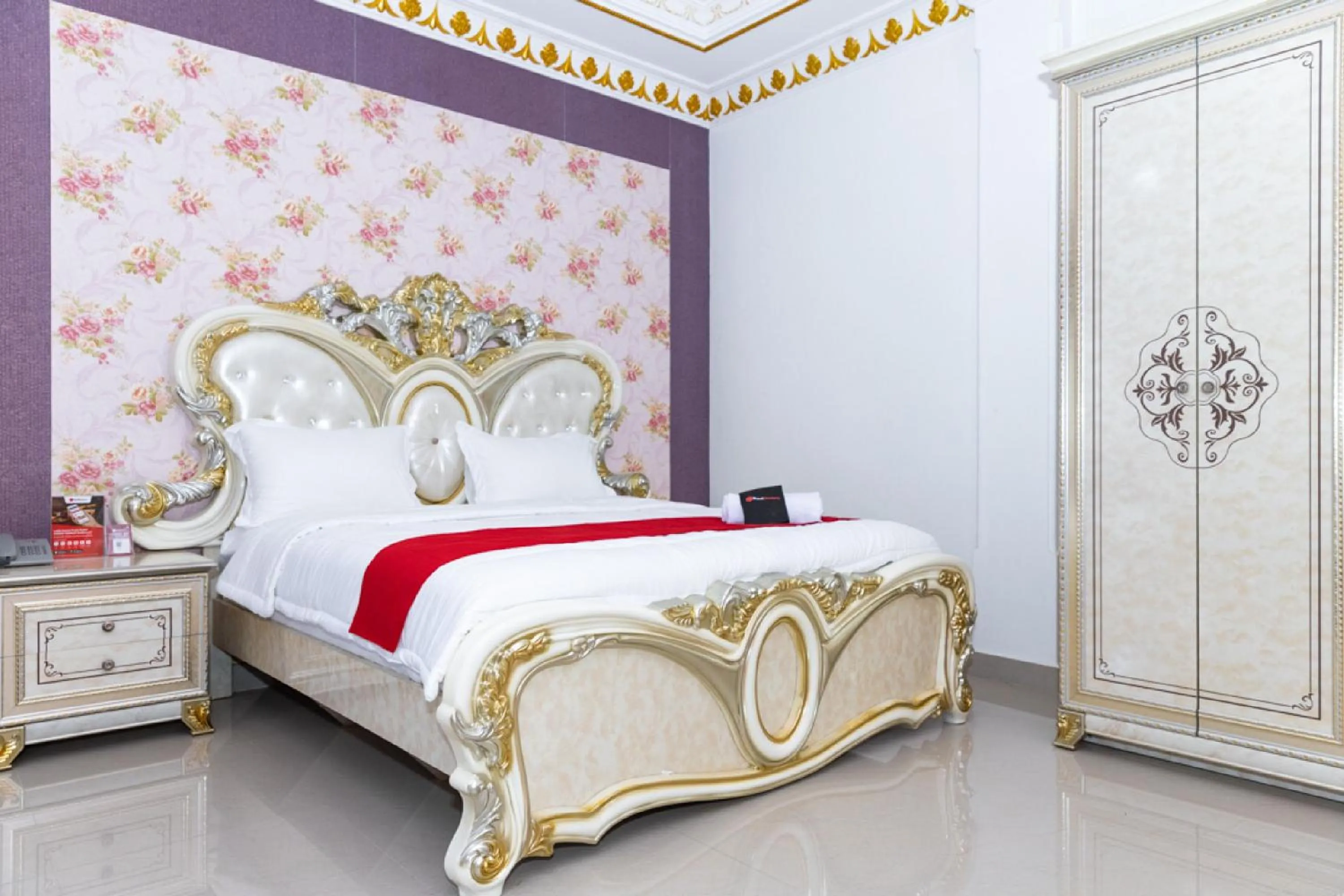 Bedroom, Bed in RedDoorz Premium @ Sea Residence Manado