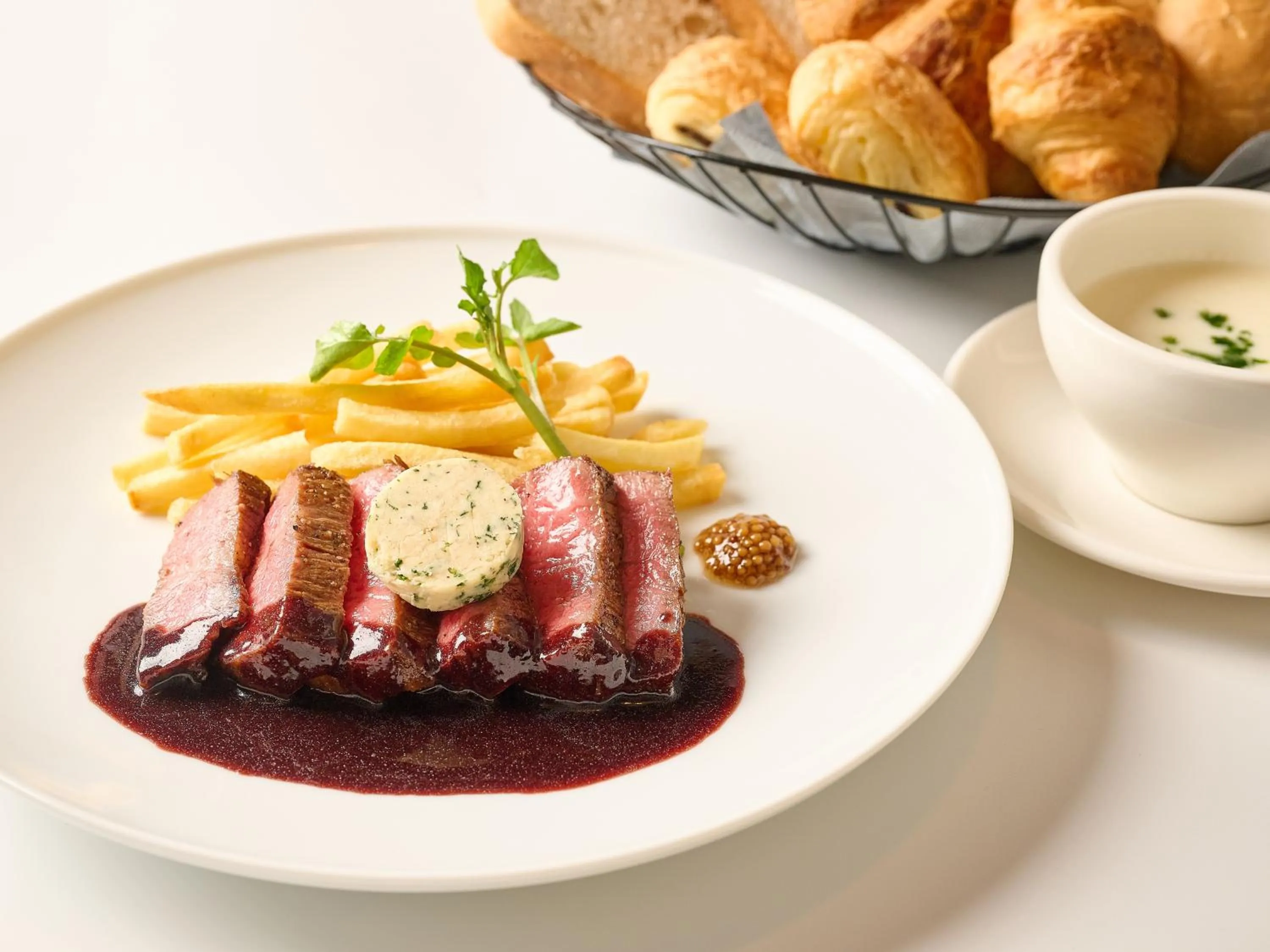 Food in sequence KYOTO GOJO