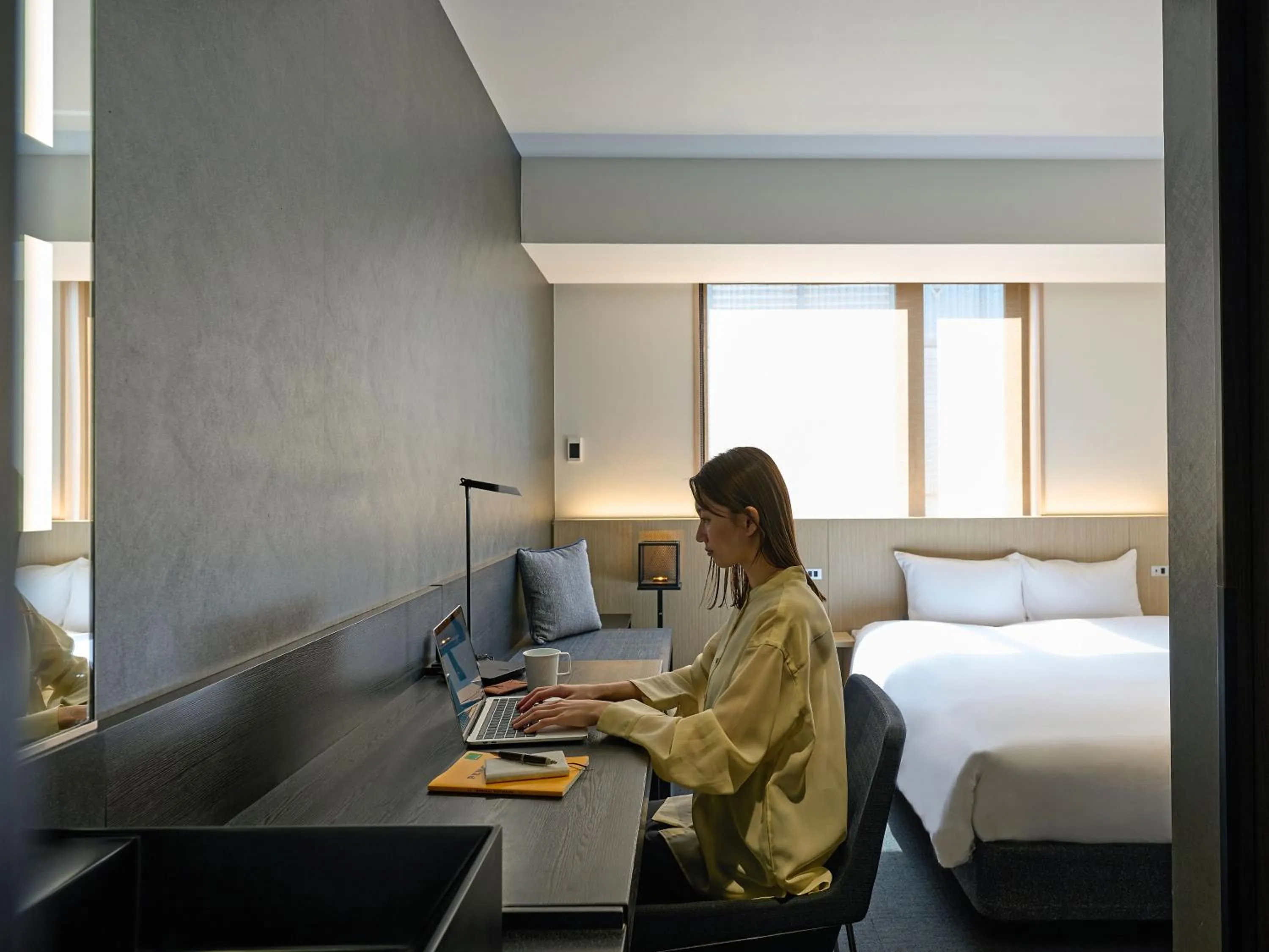 Photo of the whole room, Bed in sequence KYOTO GOJO