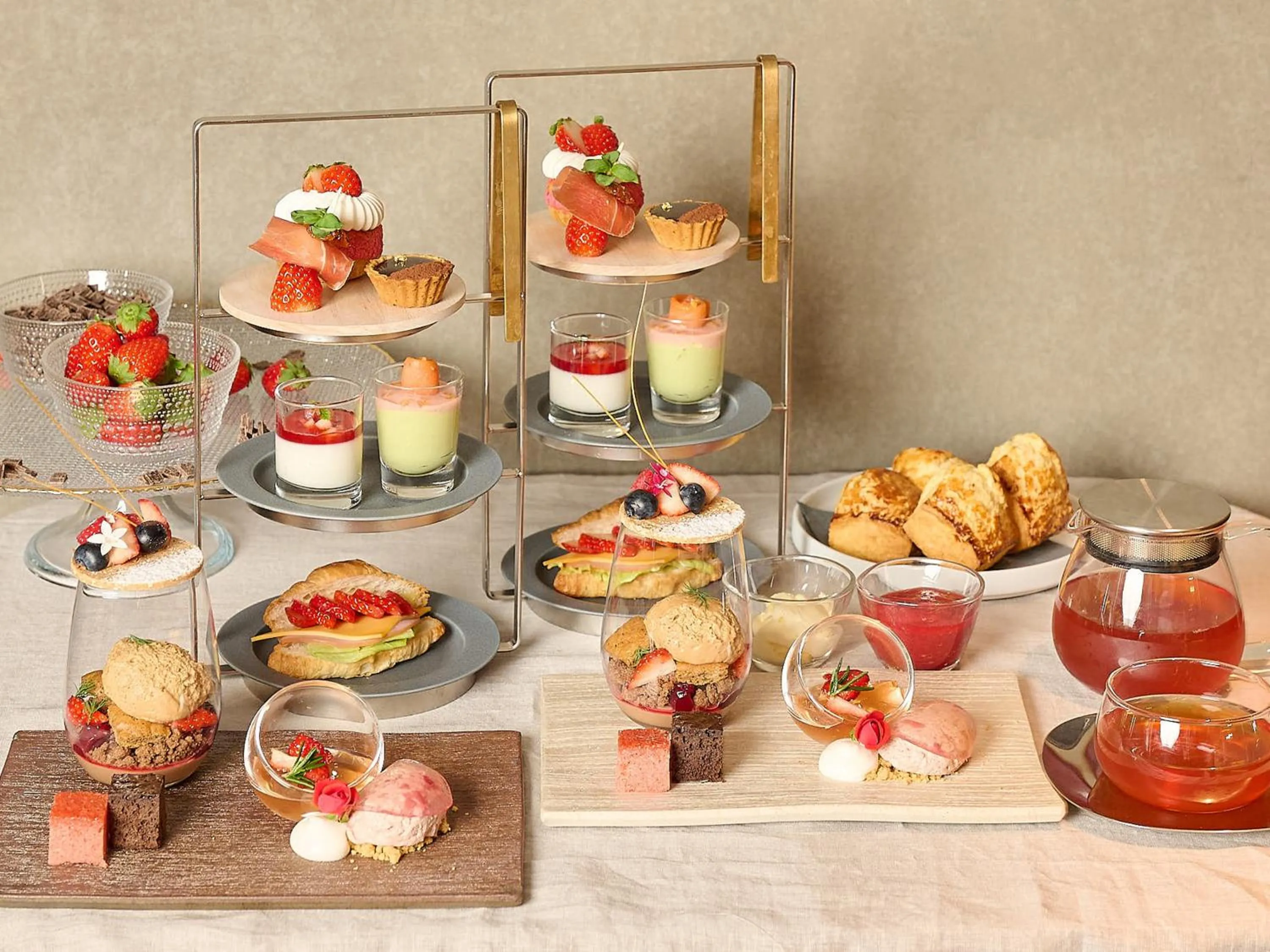 Food in sequence KYOTO GOJO