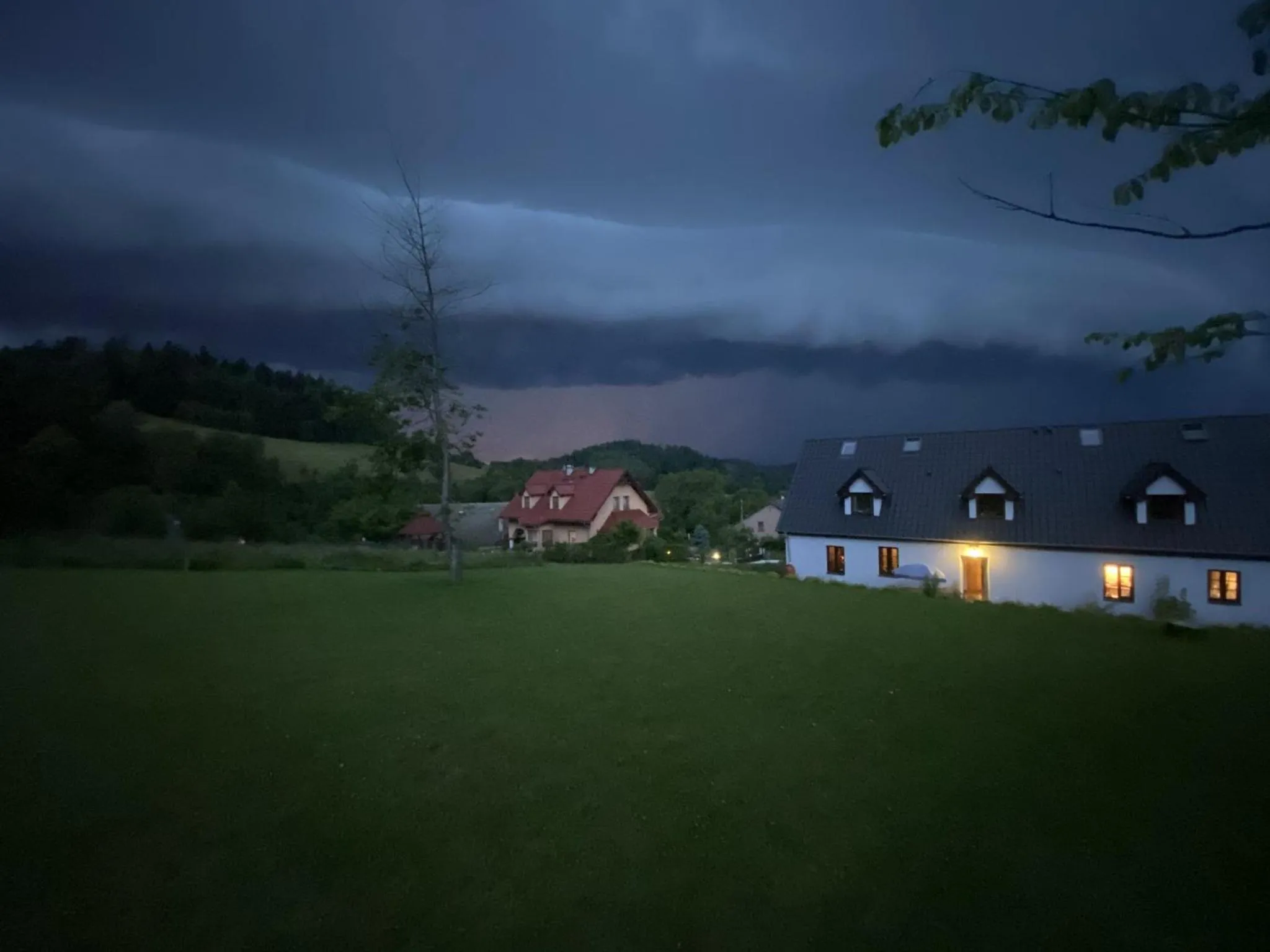 Pokoje Gościnne Art- Dworek