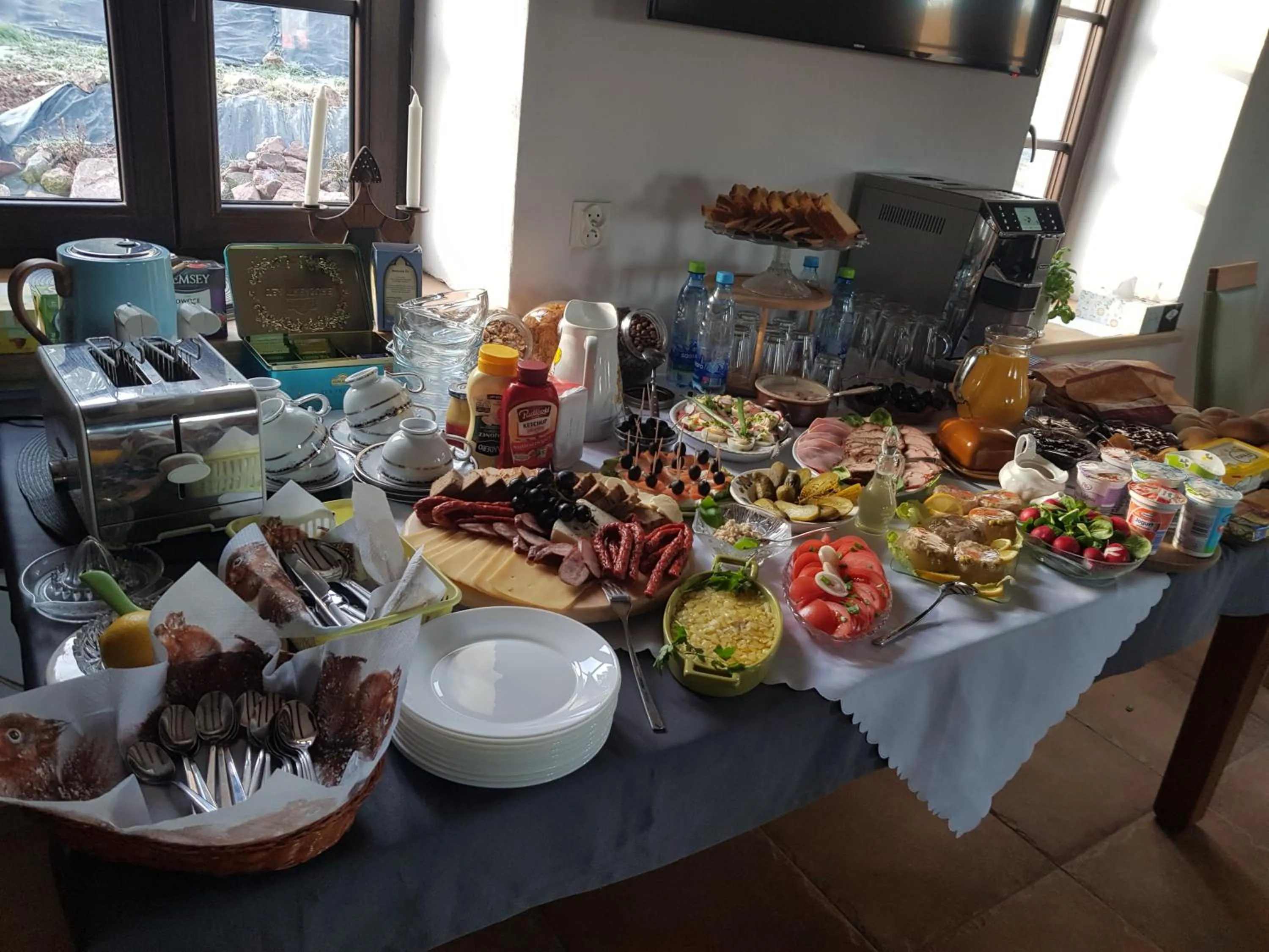 Breakfast in Pokoje Gościnne Art- Dworek