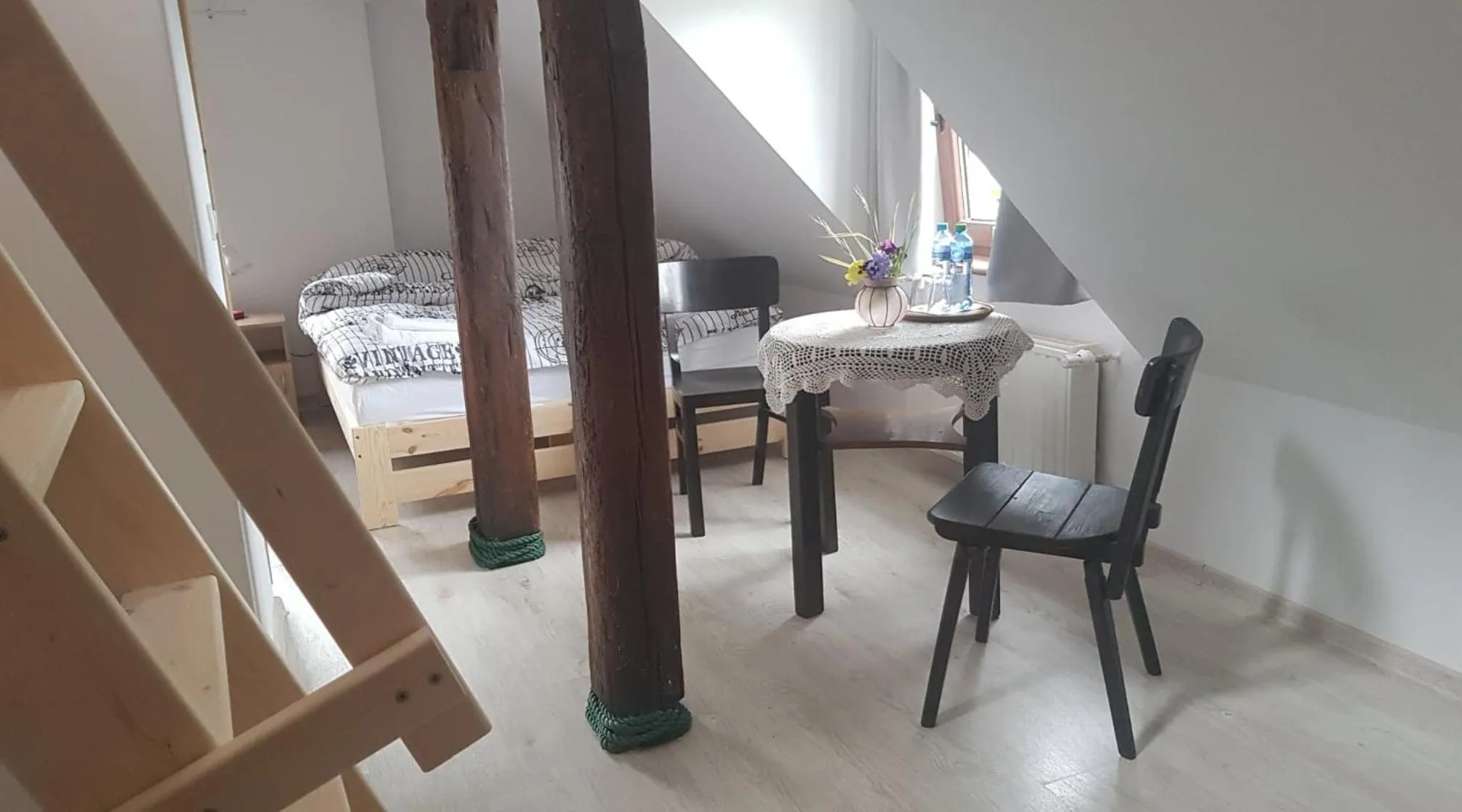 Pokoje Gościnne Art- Dworek