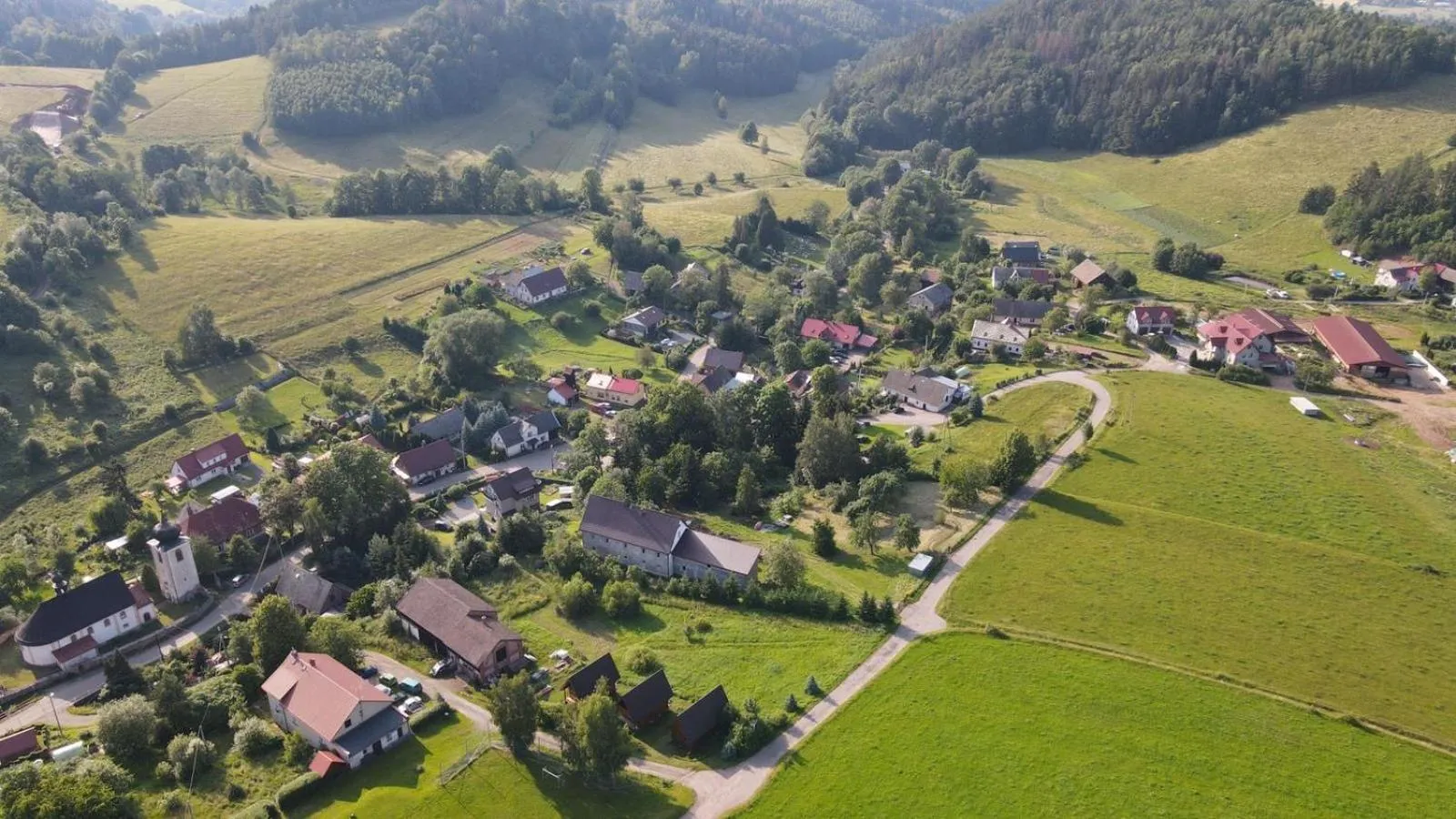 Pokoje Gościnne Art- Dworek