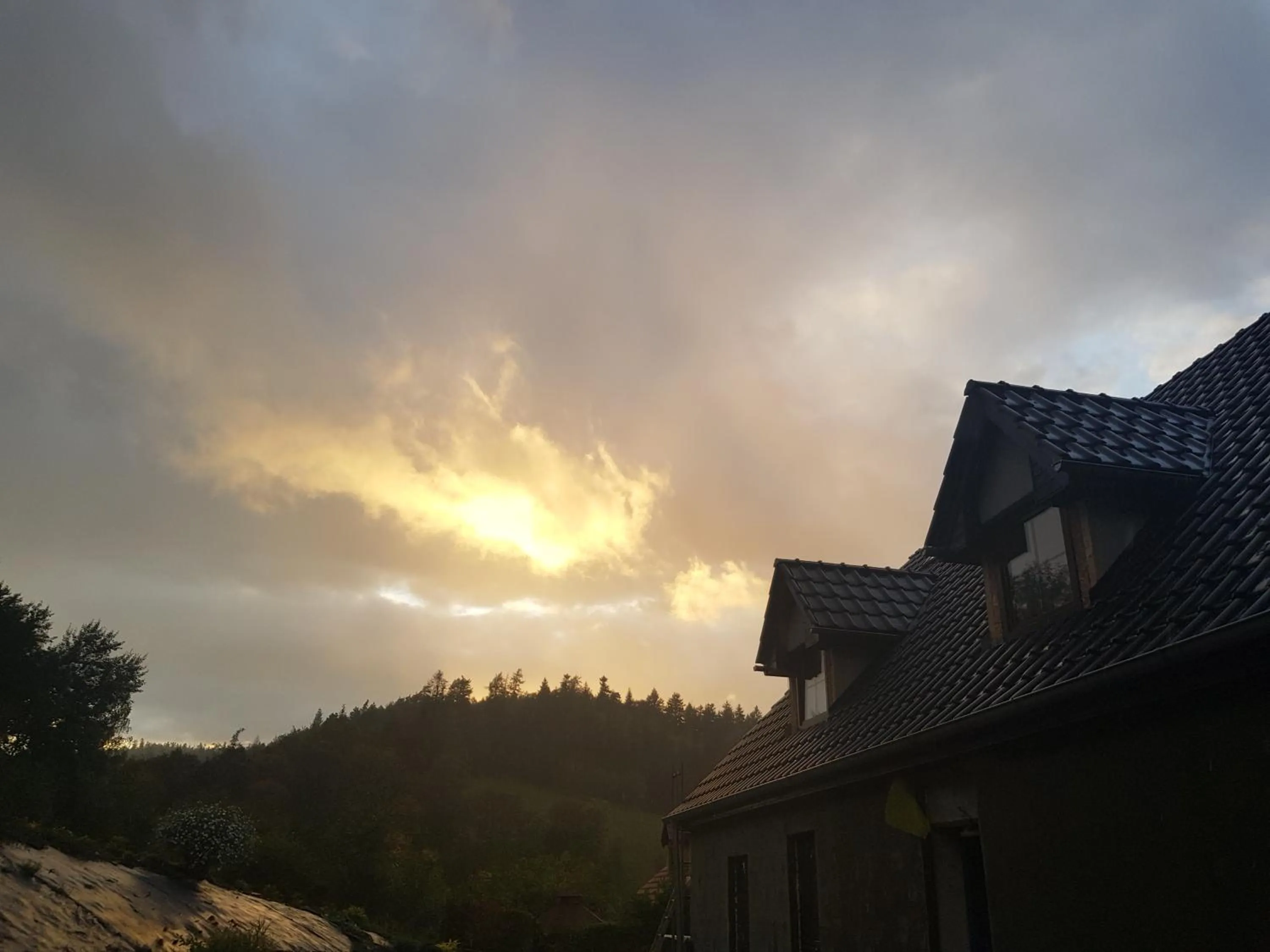 Pokoje Gościnne Art- Dworek