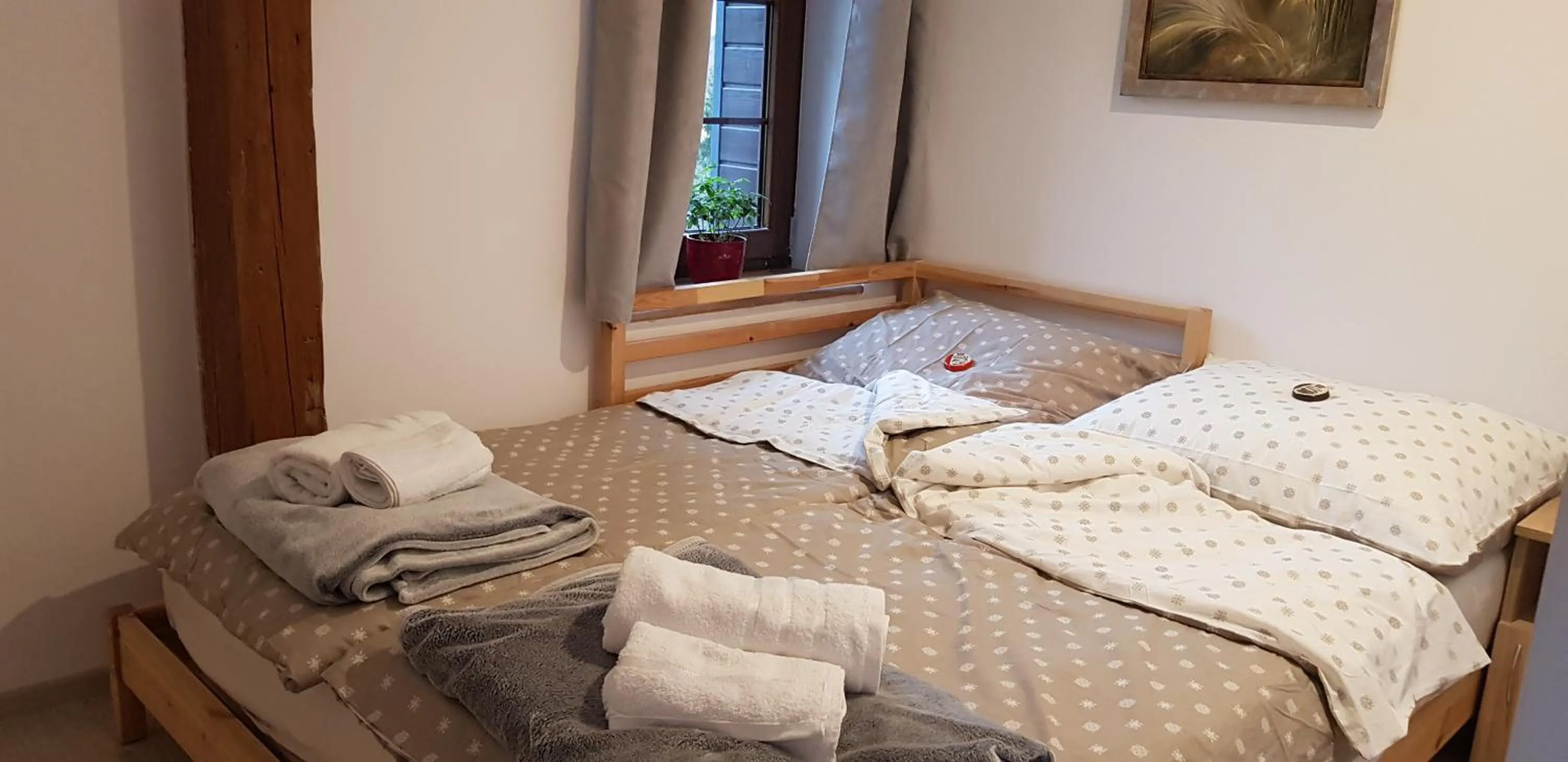 Bed in Pokoje Gościnne Art- Dworek