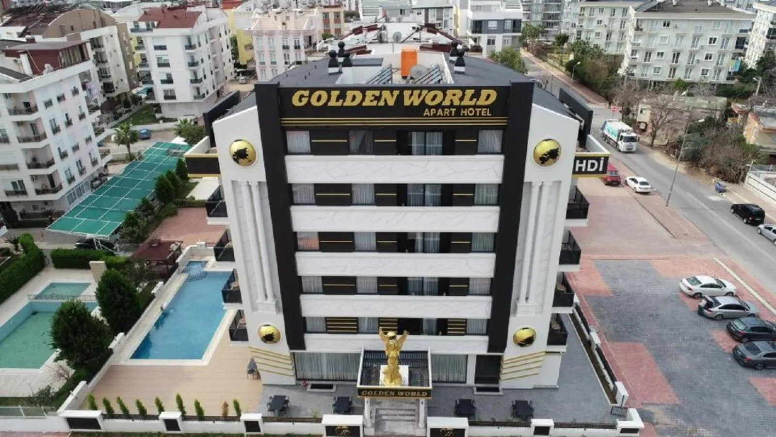 Bird's eye view in Golden World Suite Hotel
