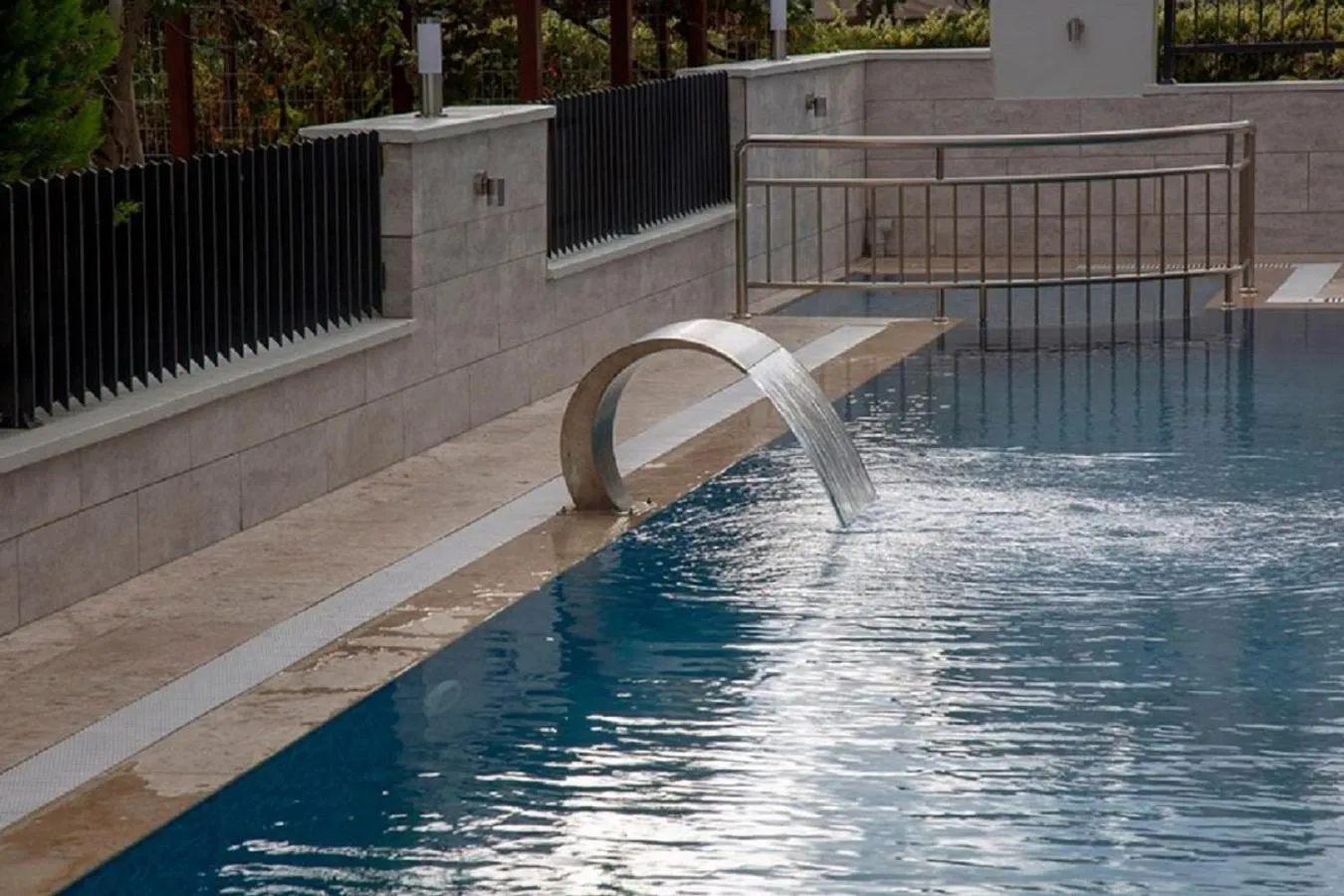  in Golden World Suite Hotel