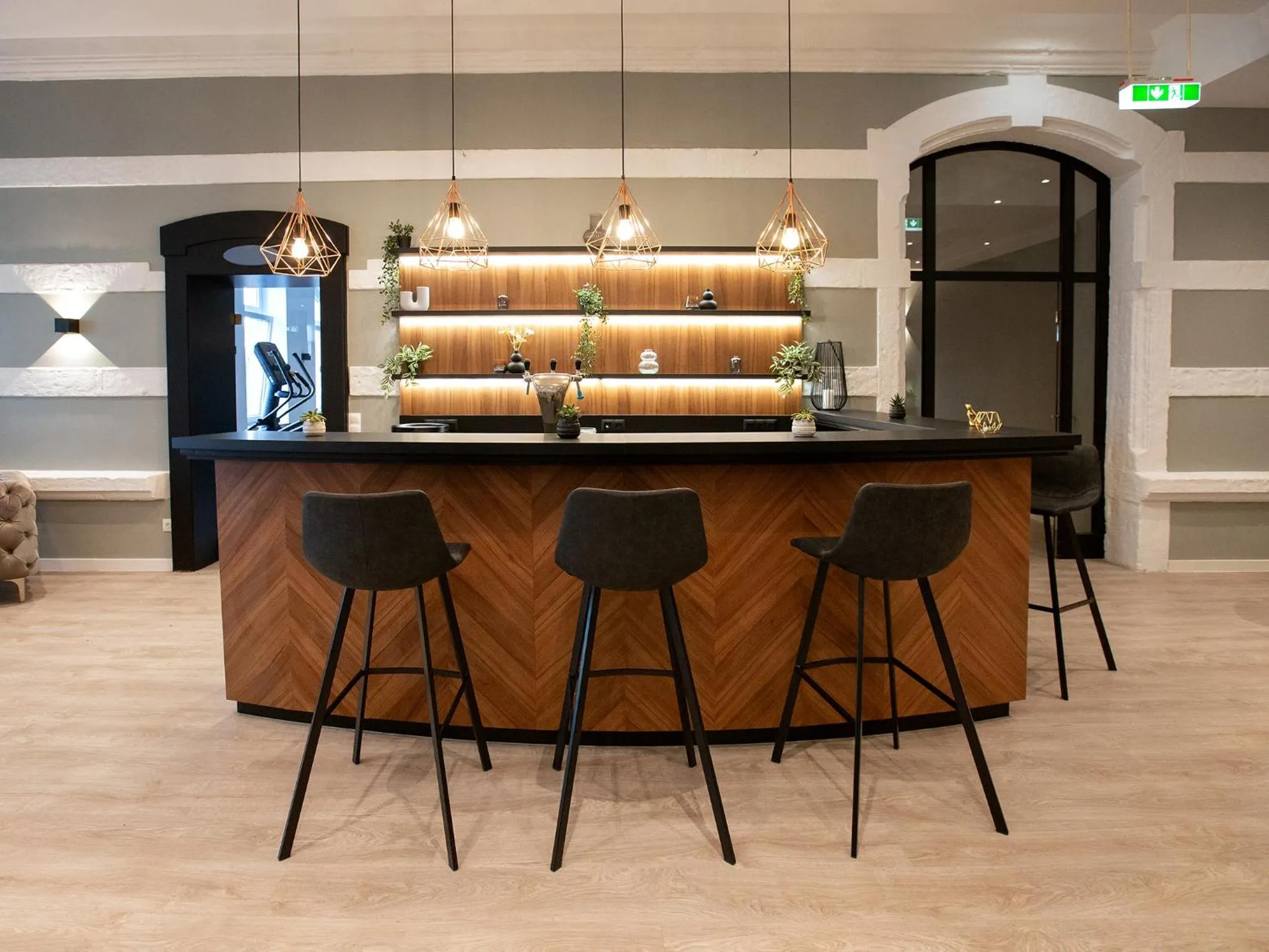 Lounge or bar in DORMERO Hotel Worms