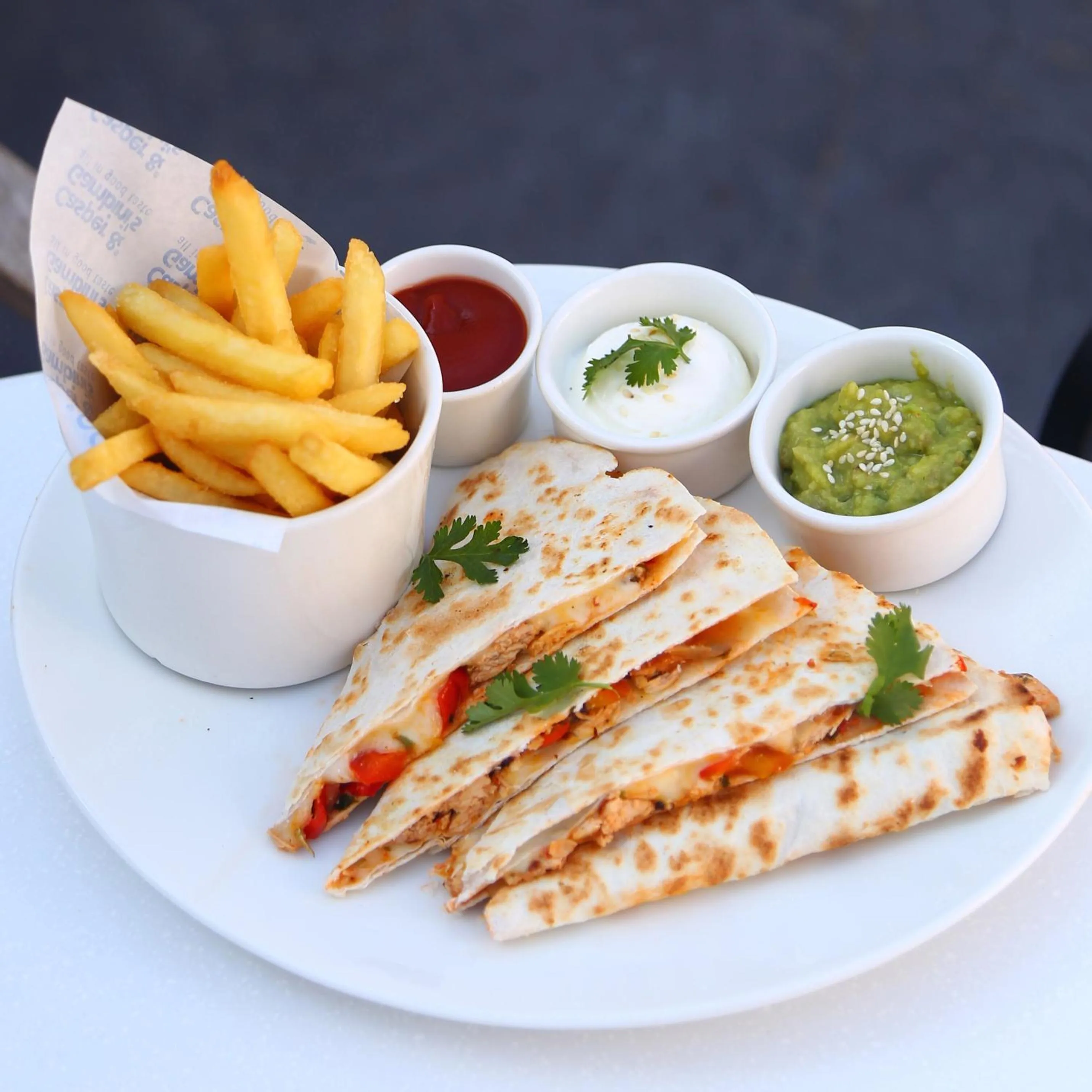 Restaurant/places to eat in Vibotel Residence Hotel Apartments