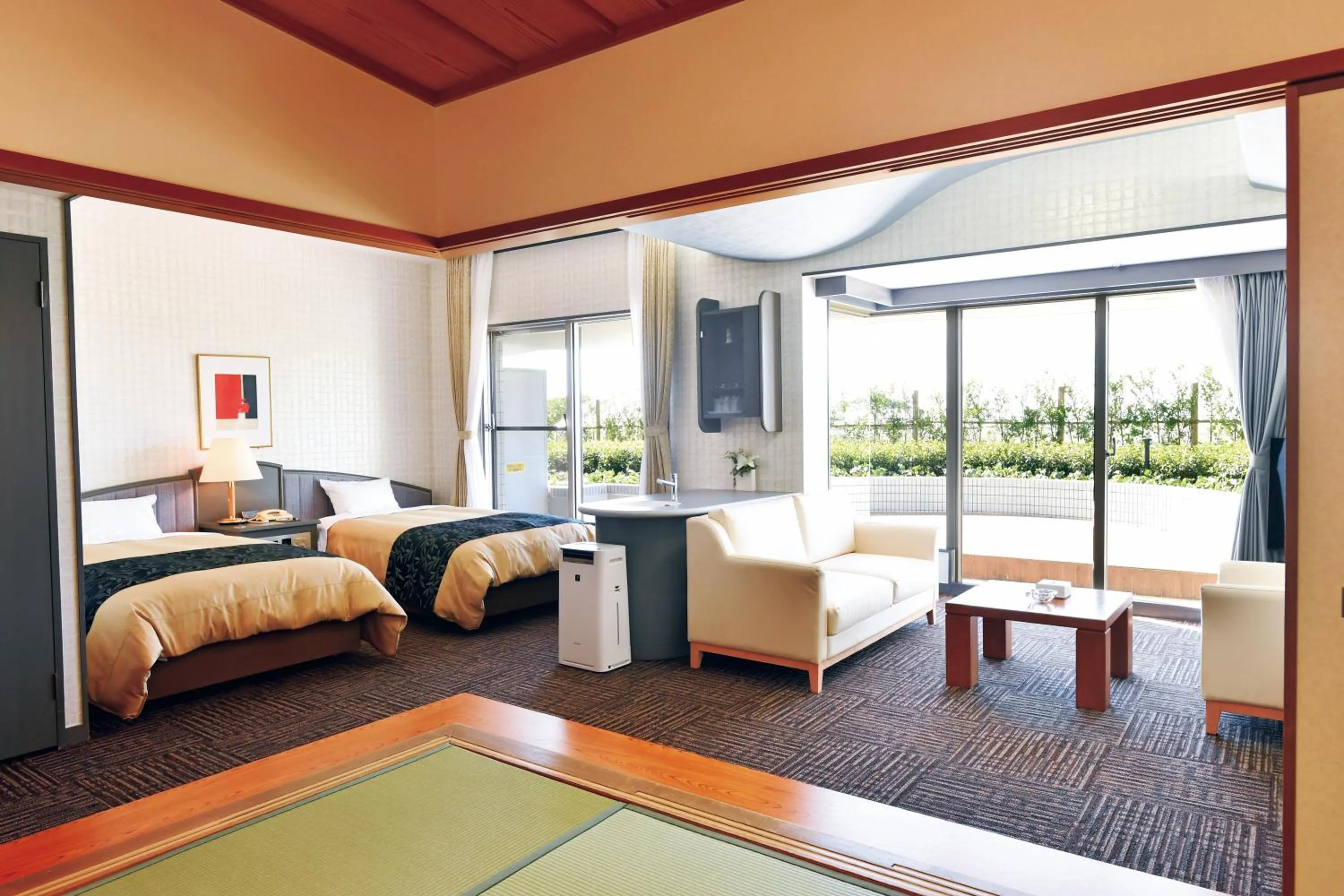 Bed in The Gran Resort Princess Arima