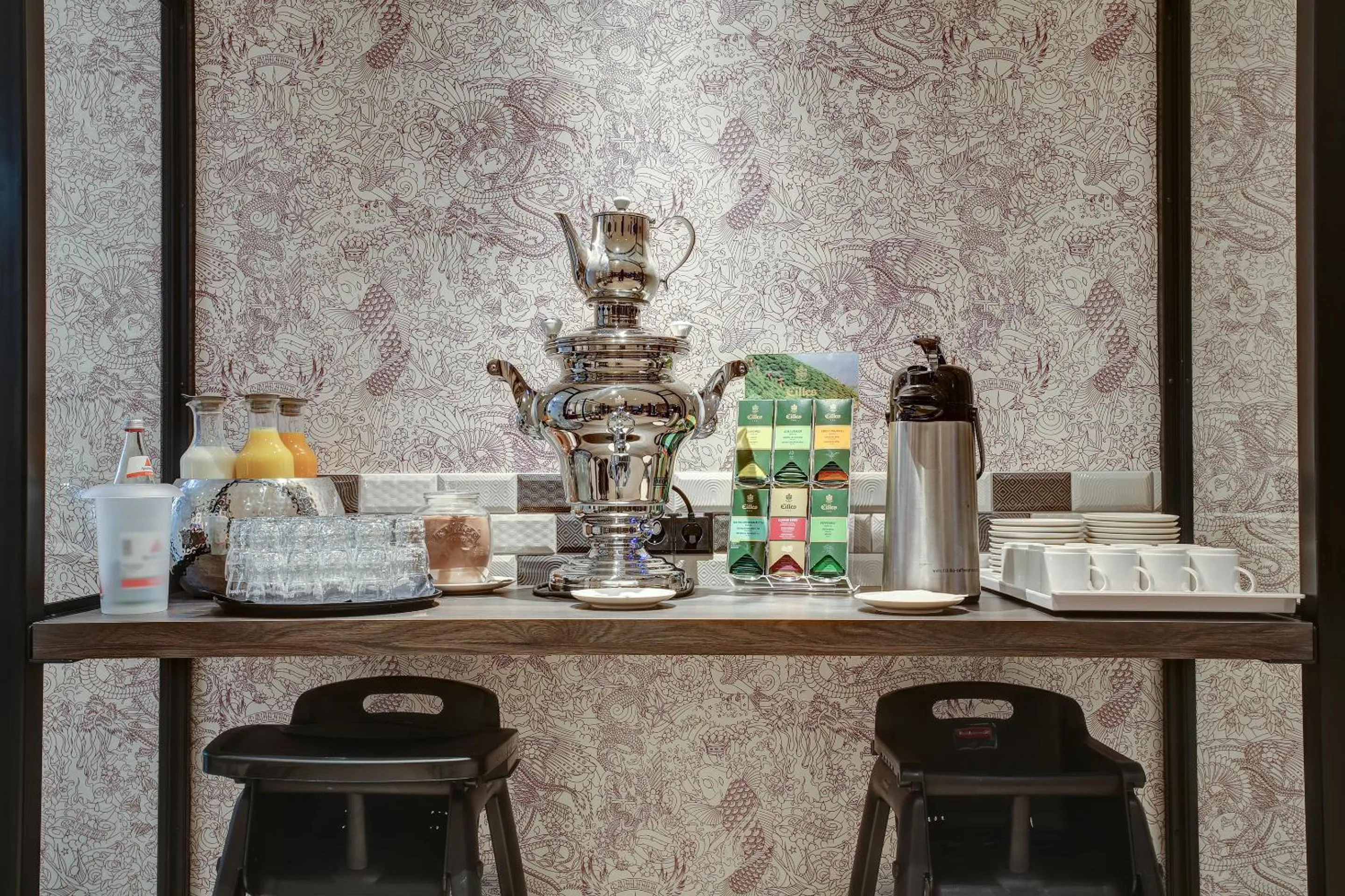 Coffee/tea facilities in Vienna House Easy by Wyndham Hamburg City