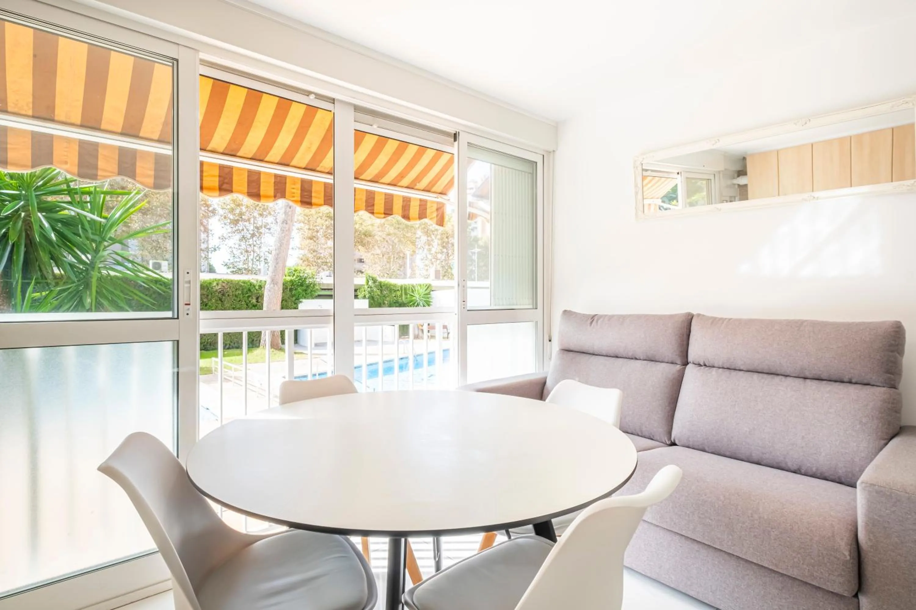 Albatros Ground Floor 1-4 Apartment Levante Beach