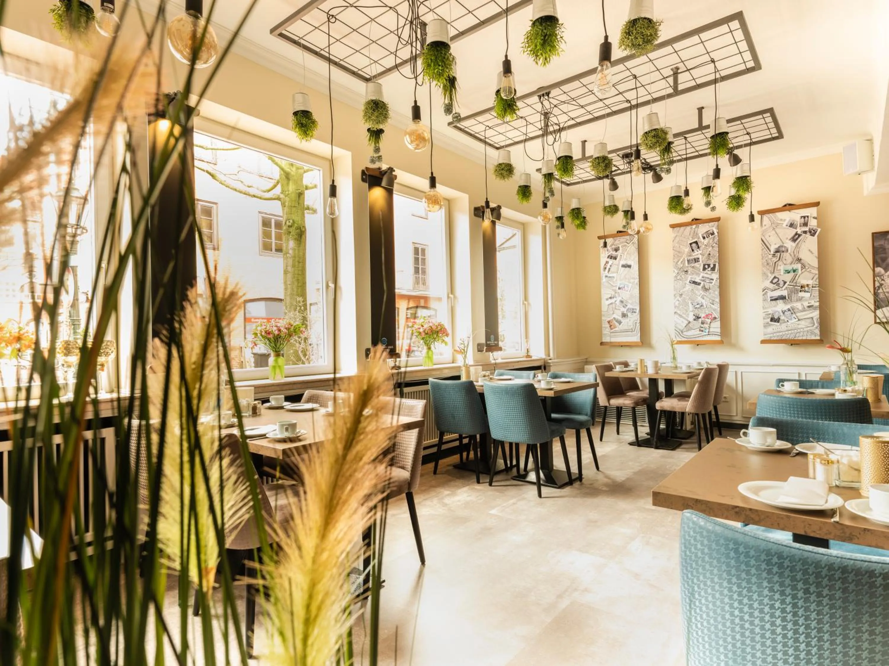 Restaurant/places to eat in Hotel DH -Deutsches Haus-