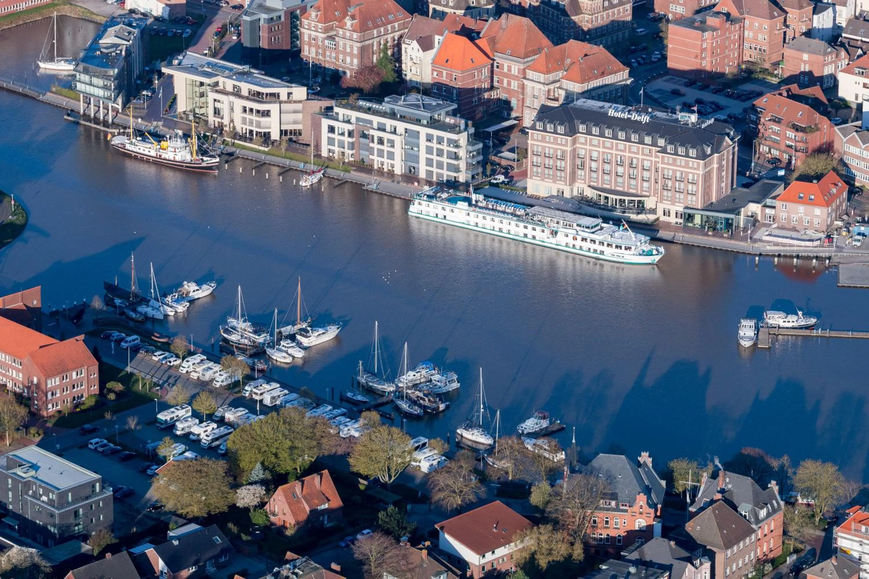 Bird's eye view in Hotel DH -Deutsches Haus-
