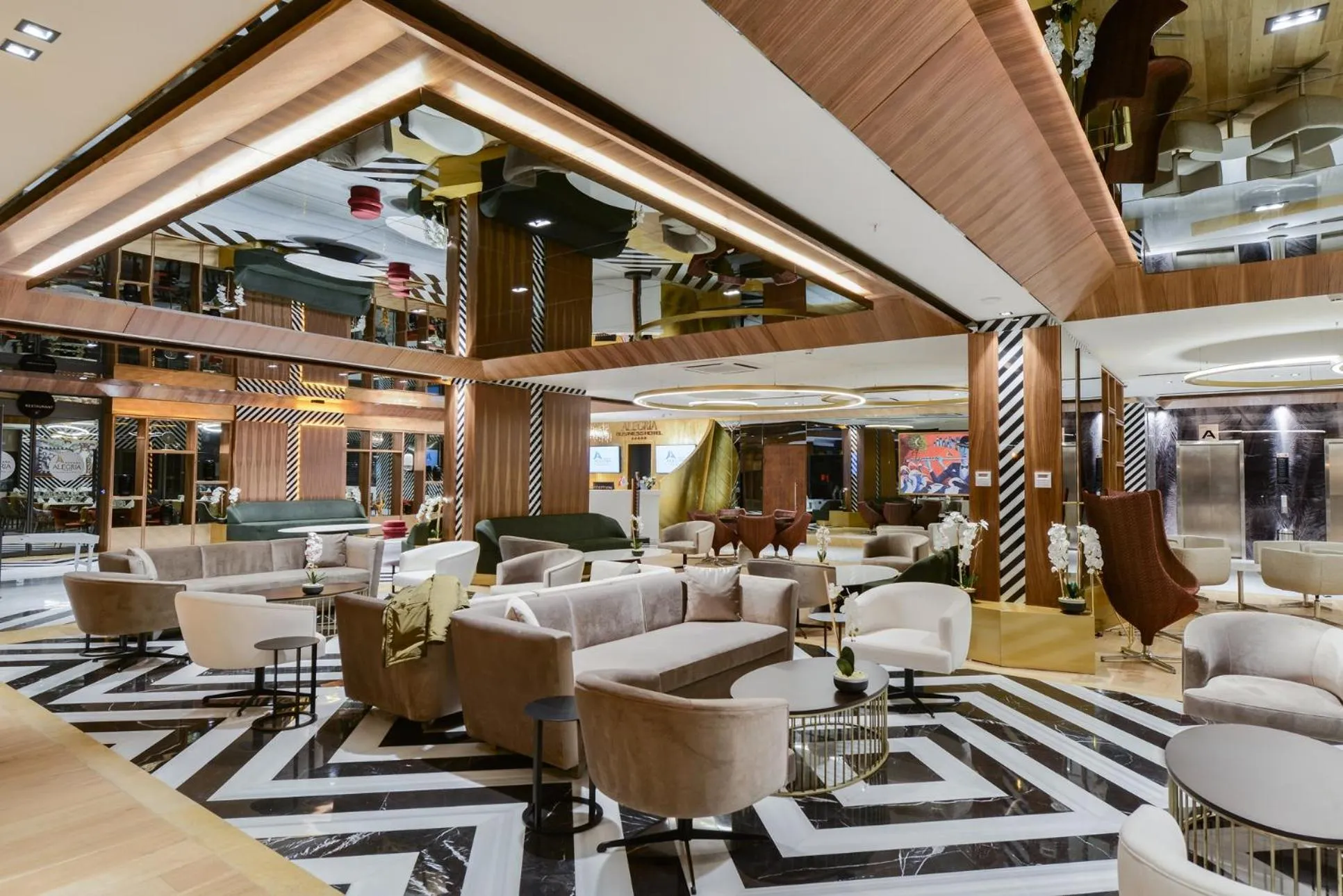 Lobby or reception in Ankara Alegria Business Hotel