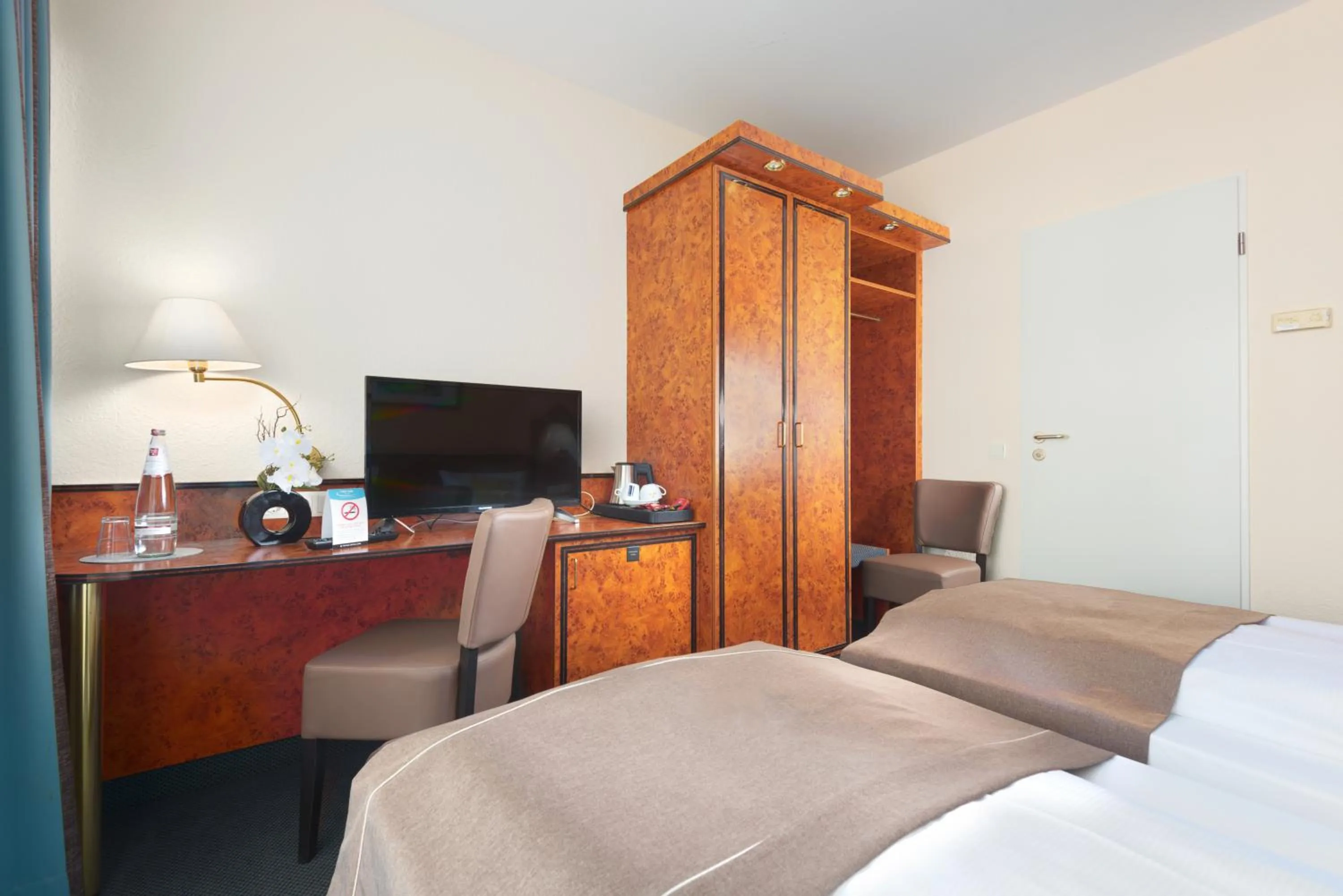 Bed in Trip Inn Hotel Minerva Frankfurt