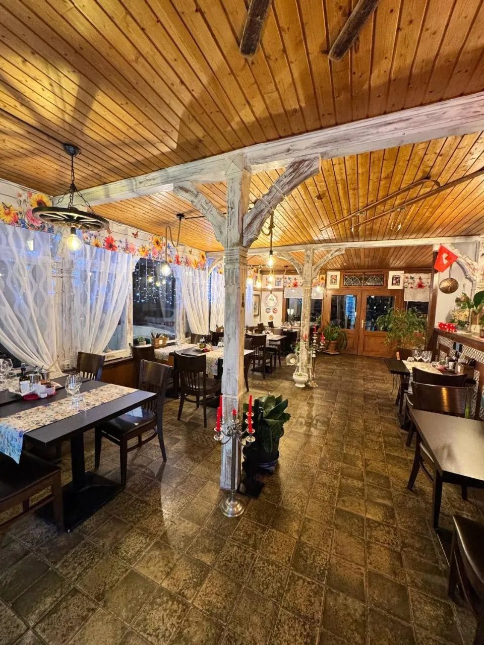 Restaurant/places to eat in Hotel Post Cunter Biancardi