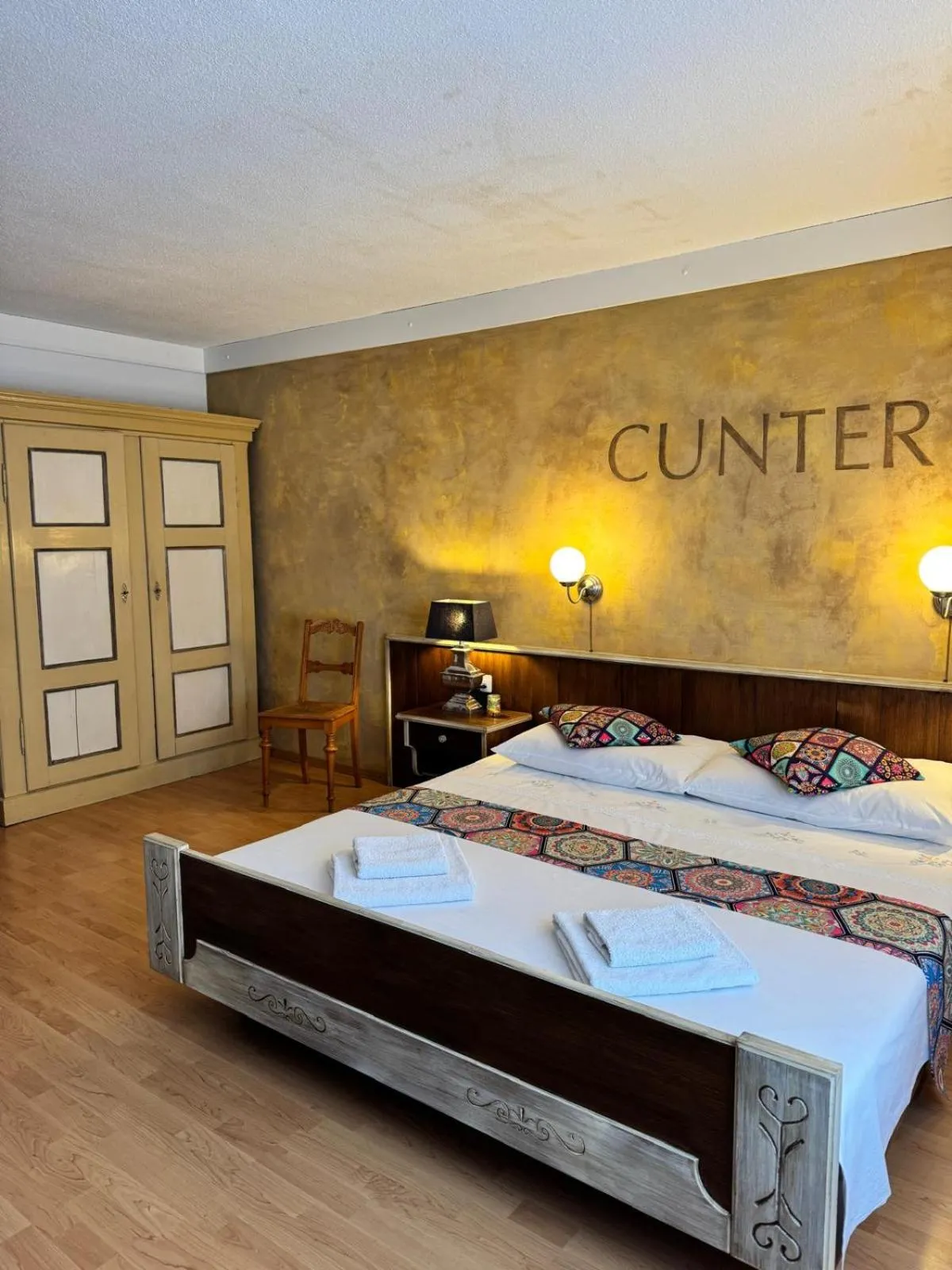 Photo of the whole room, Bed in Hotel Post Cunter Biancardi