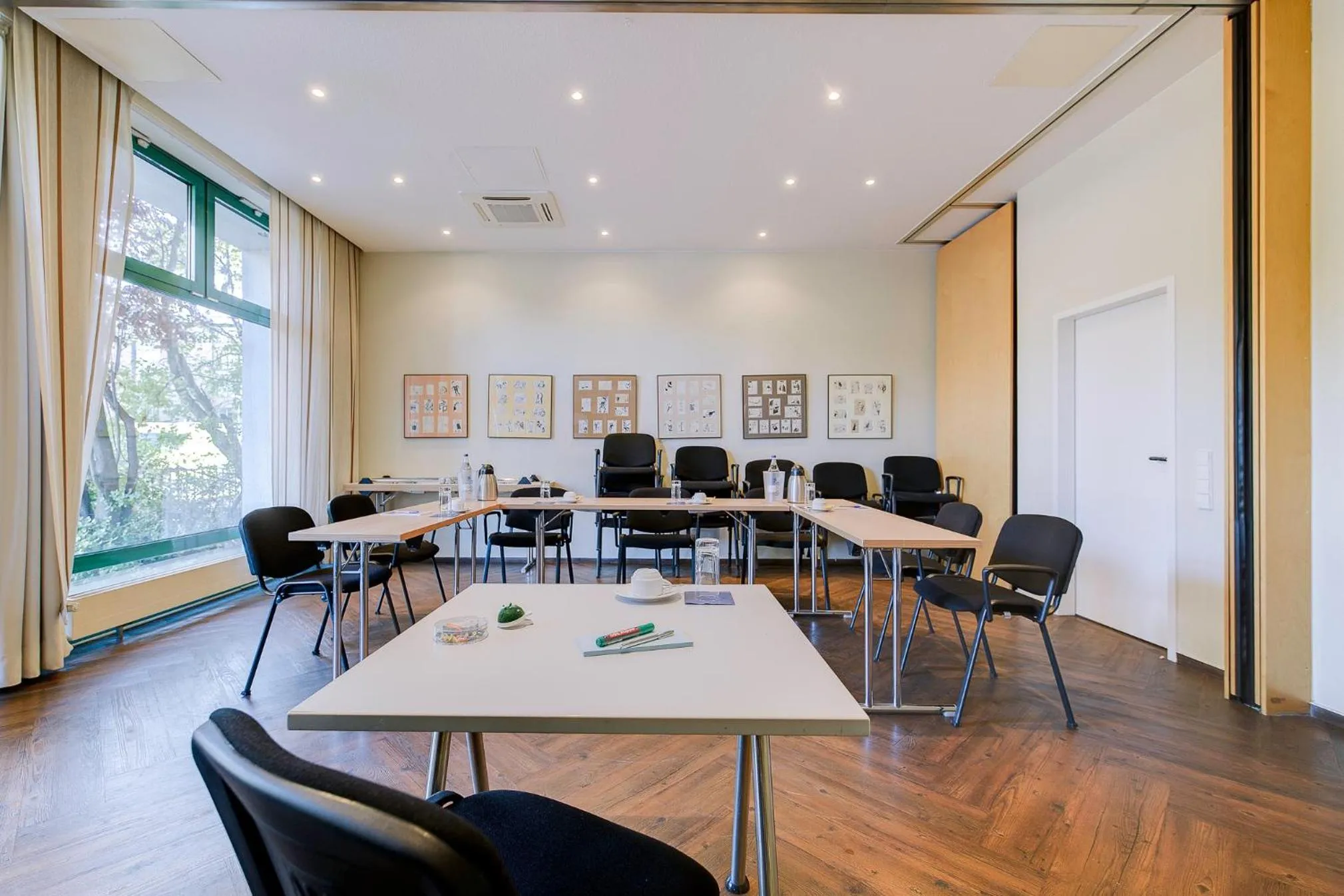 Property building in Ambiente Langenhagen Hannover by Tulip Inn