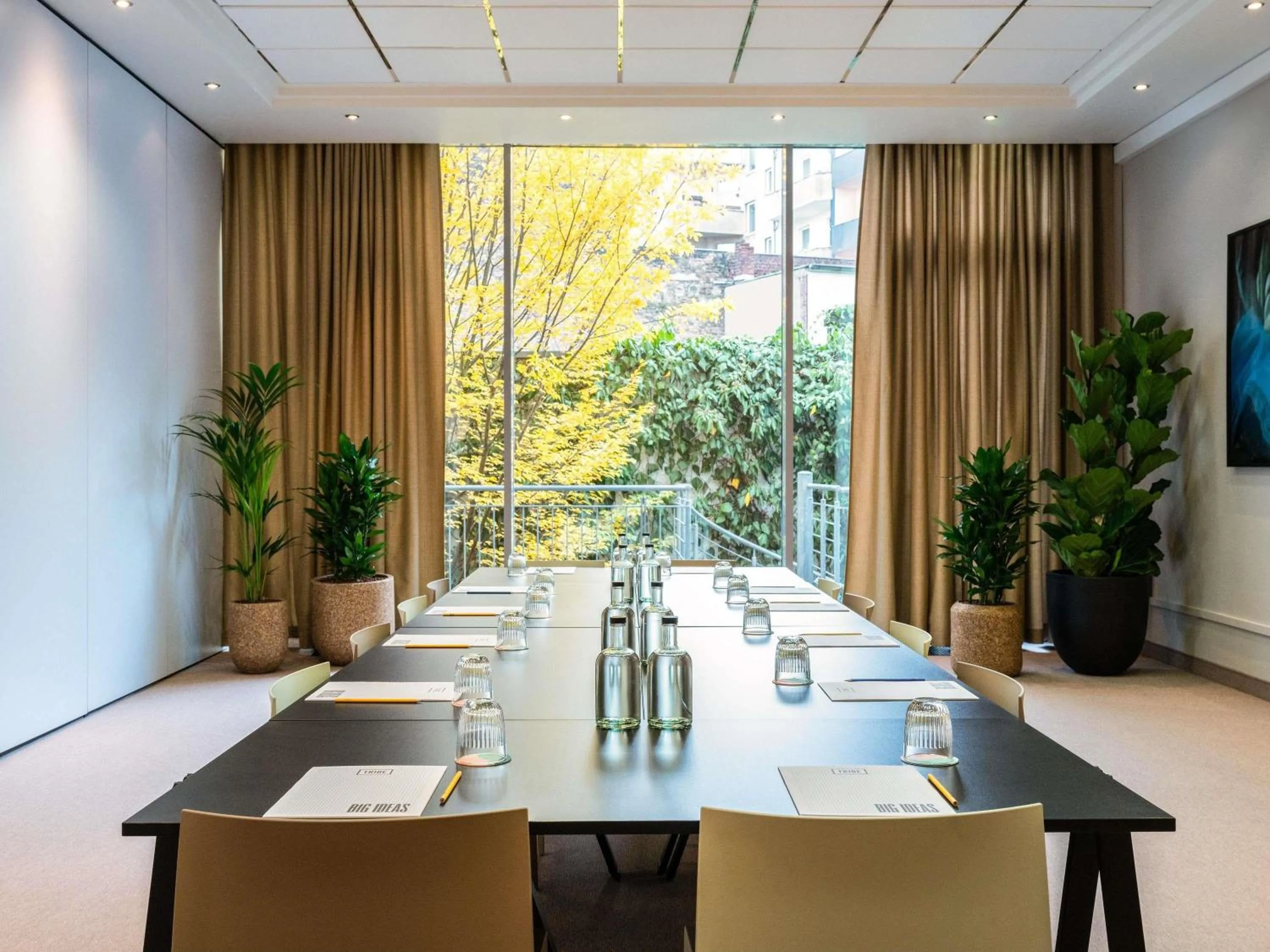 Meeting/conference room in TRIBE Düsseldorf