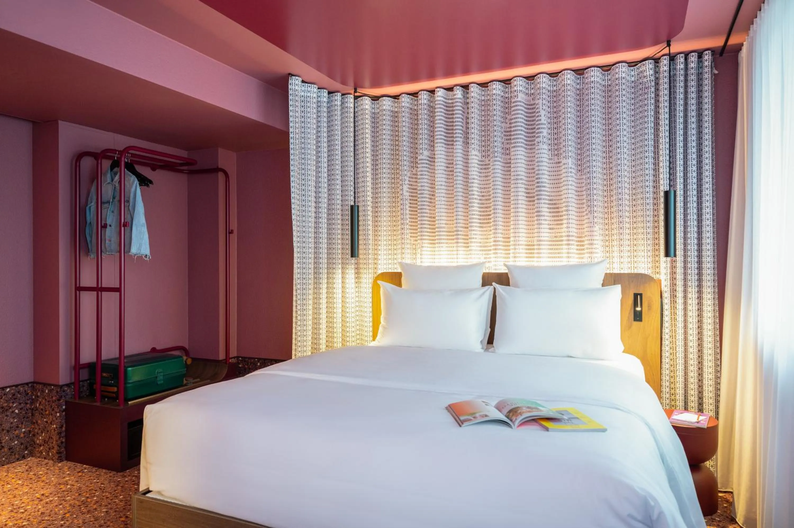 Bed in TRIBE Düsseldorf