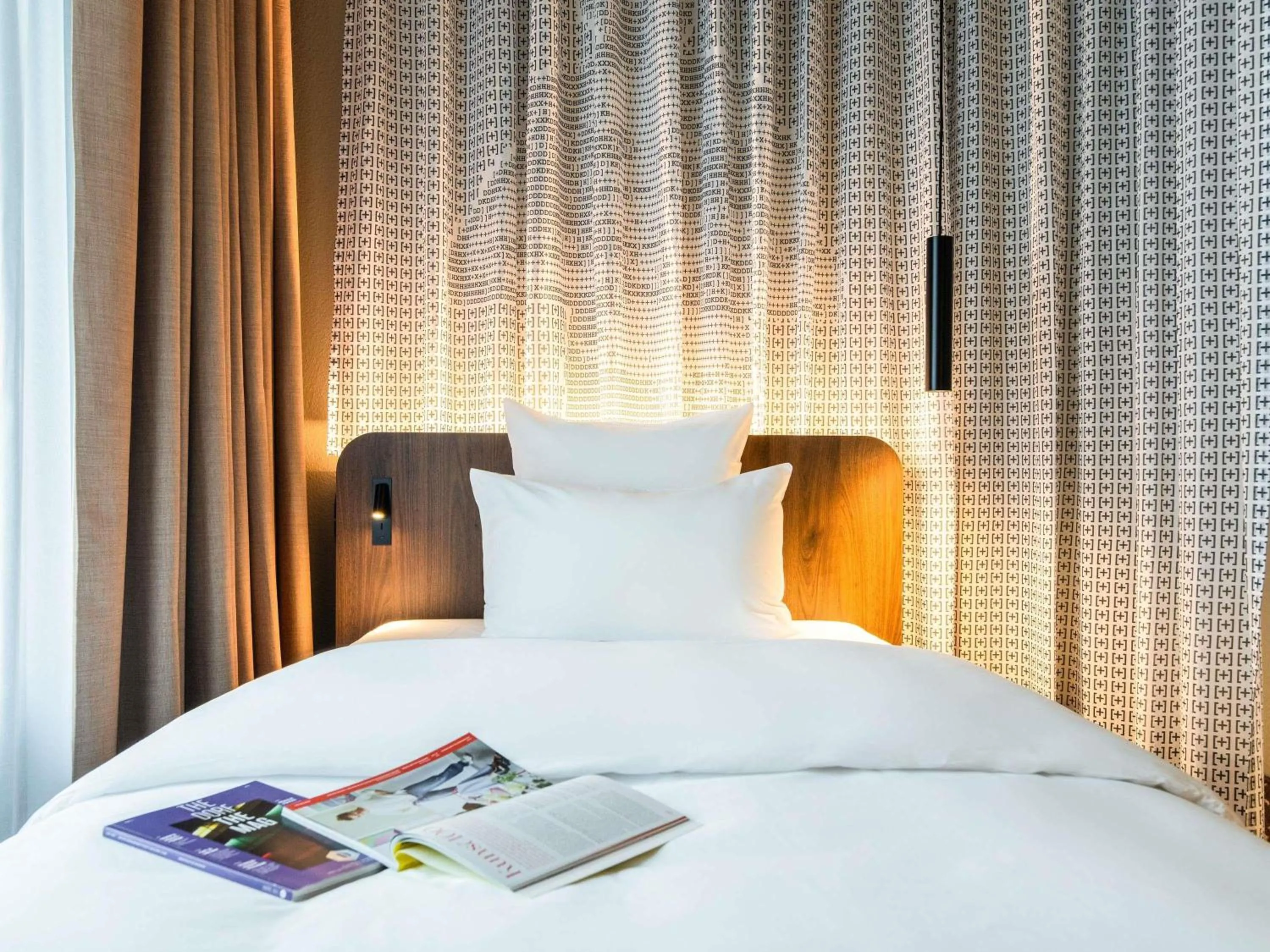 Bedroom, Bed in TRIBE Düsseldorf