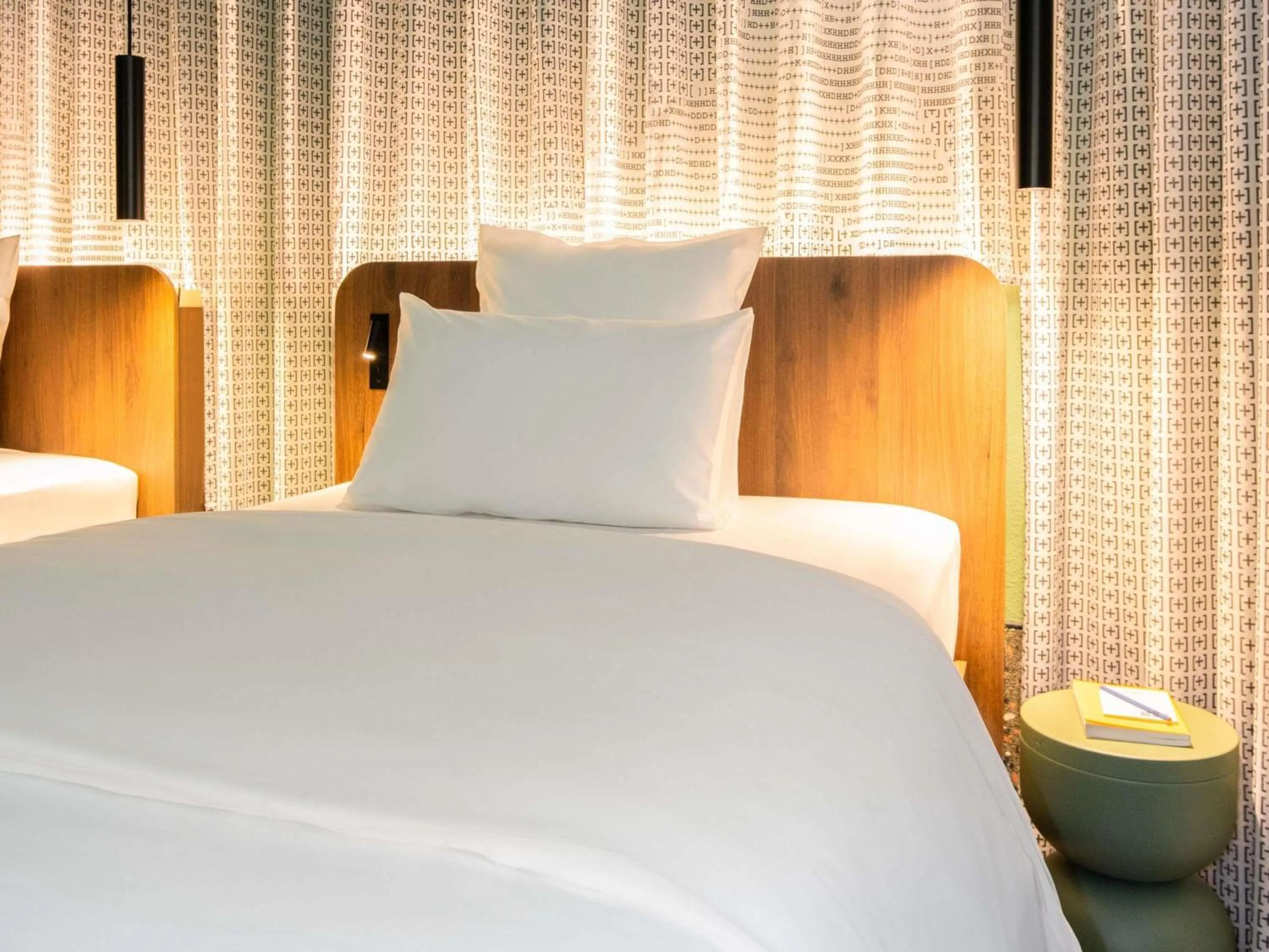 Bedroom, Bed in TRIBE Düsseldorf