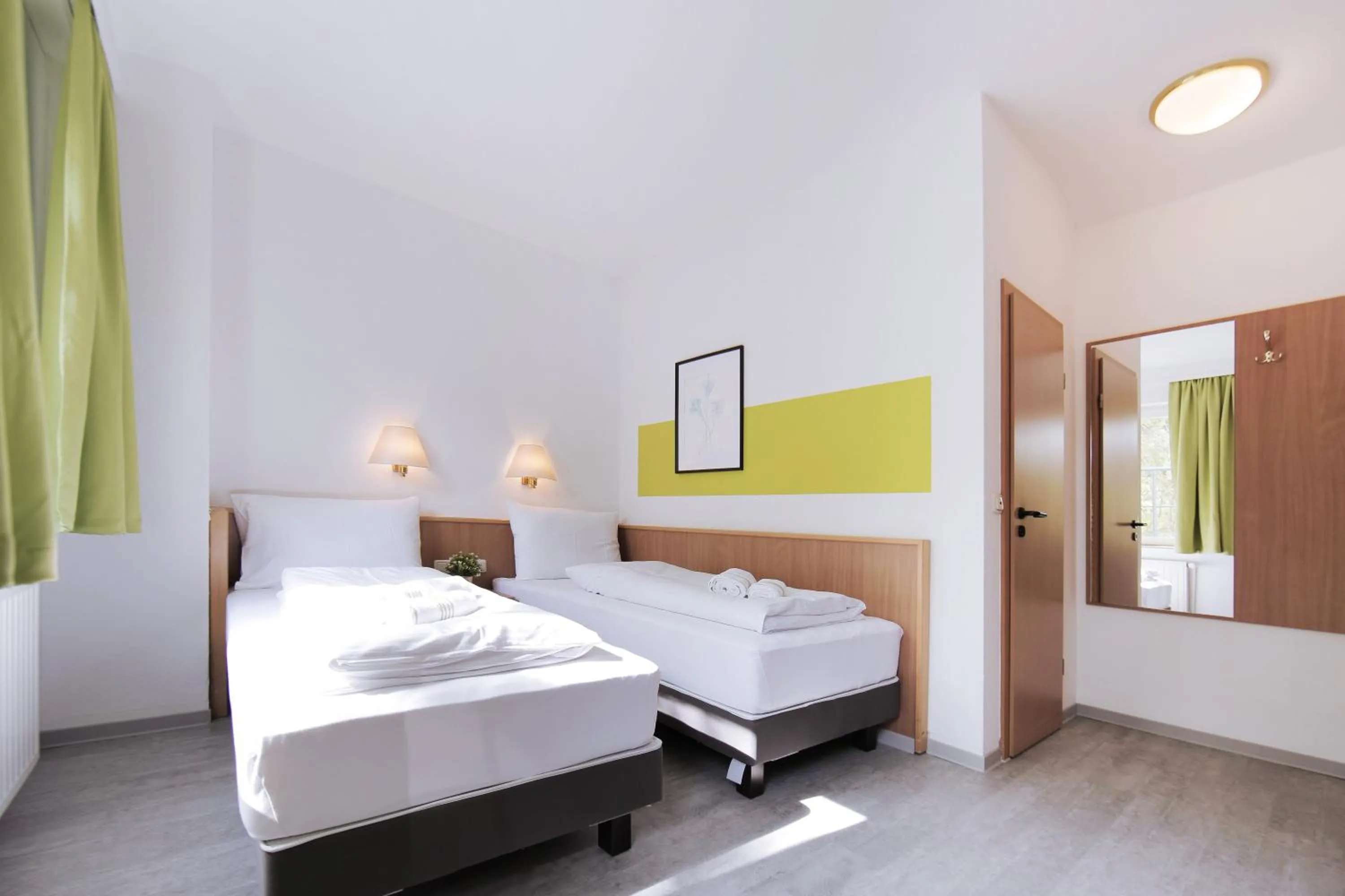 Bed in bp24 Hotel Aachen