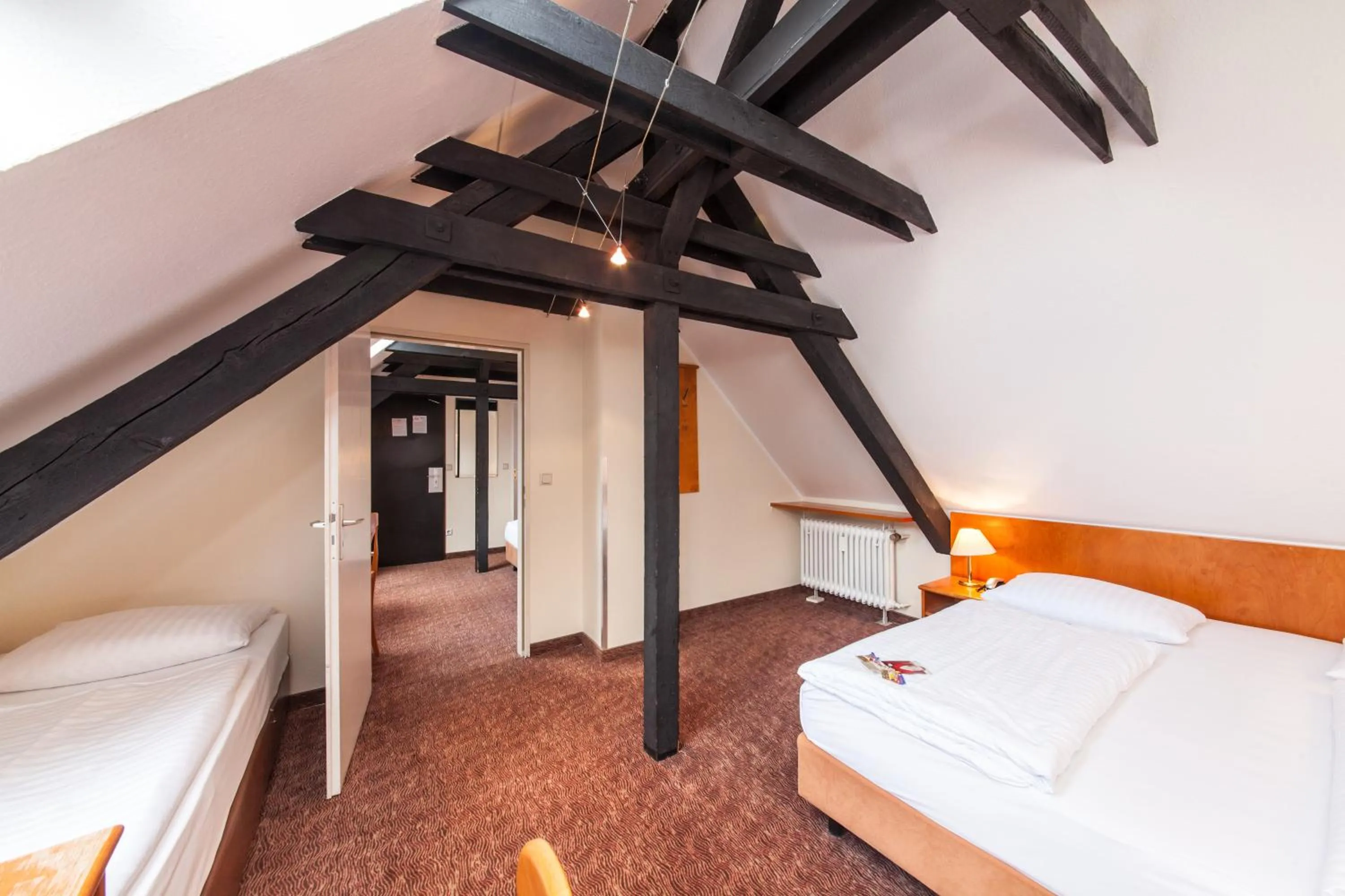 Bed in Hotel Ahl Meerkatzen