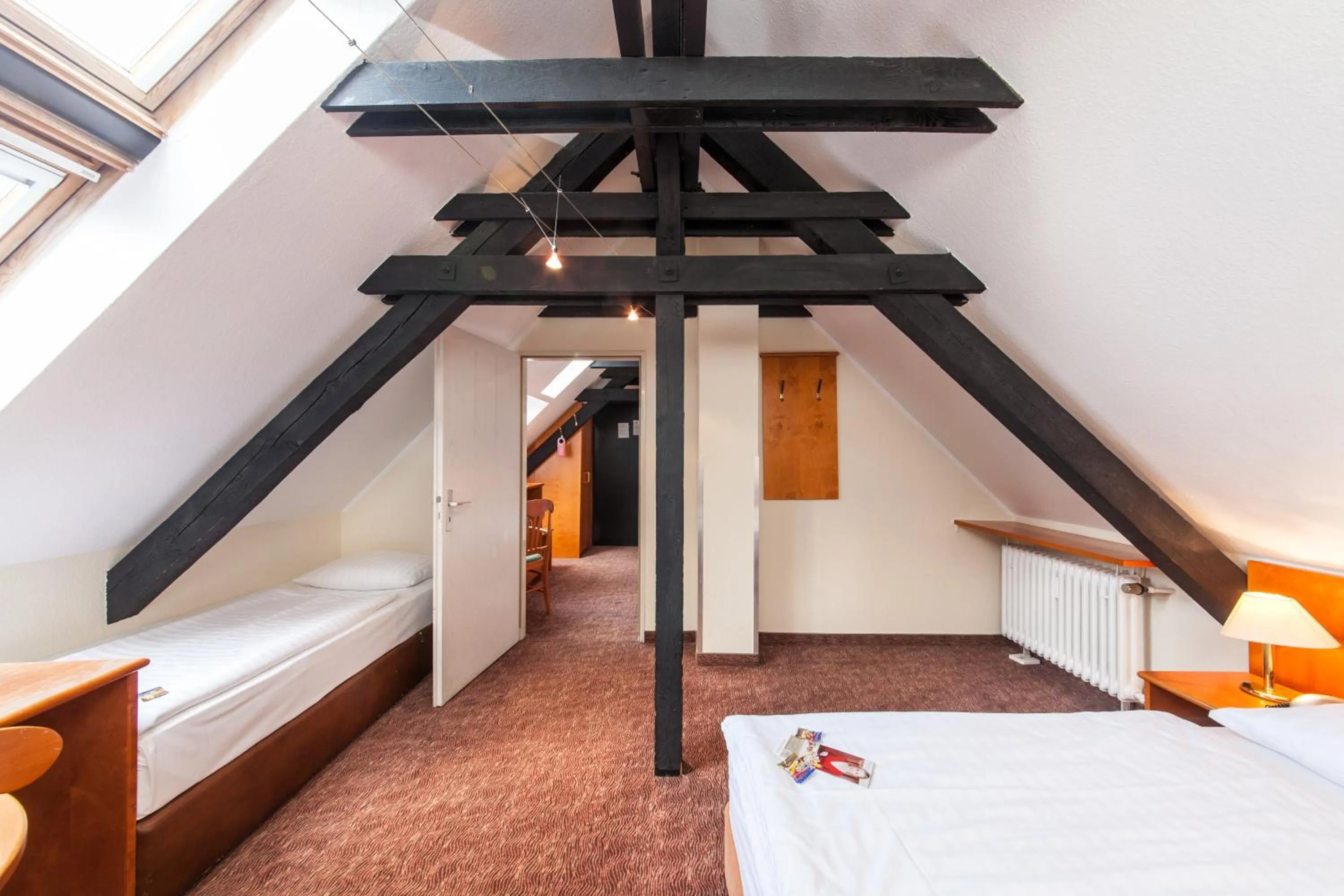 Bed in Hotel Ahl Meerkatzen