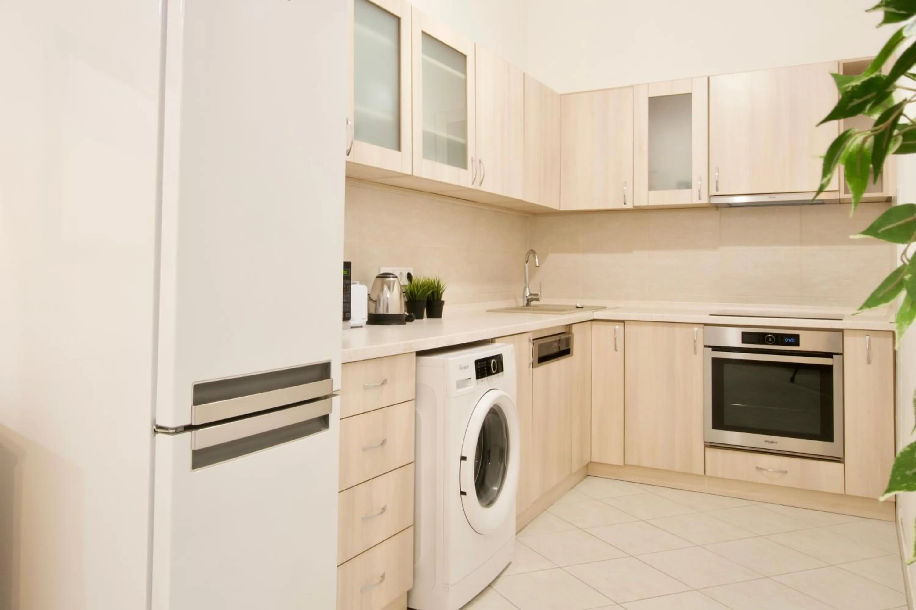 Premium Apartments by Hi5 - Elegant Suites