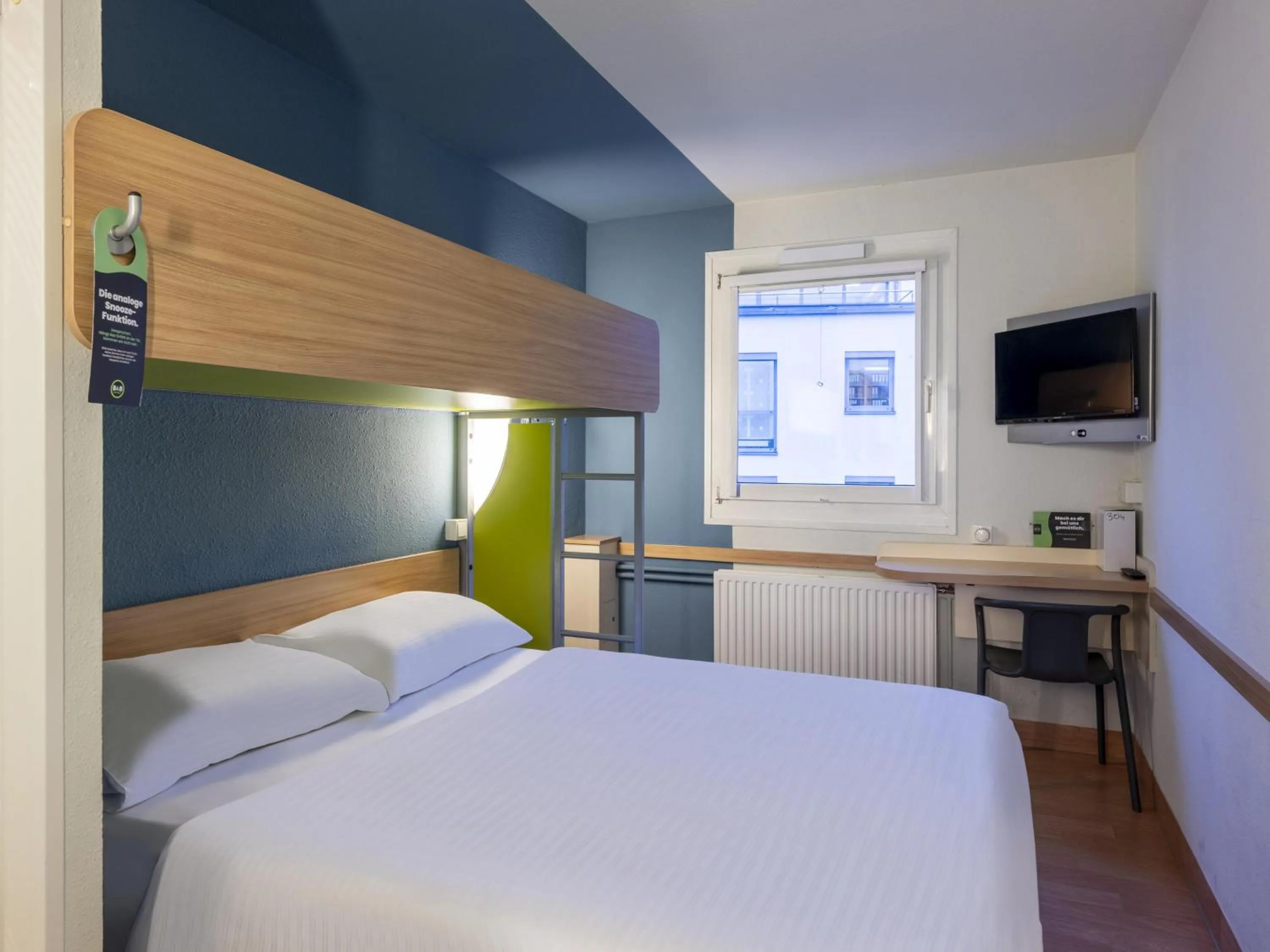 Photo of the whole room, Bed in ibis budget Bremen City Süd