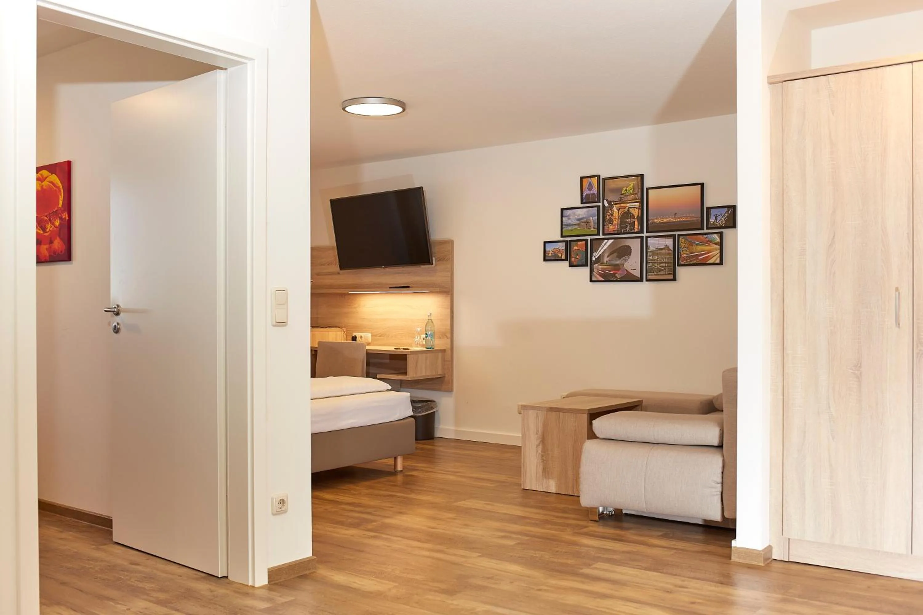 Photo of the whole room, Bed in Hotel Cristal