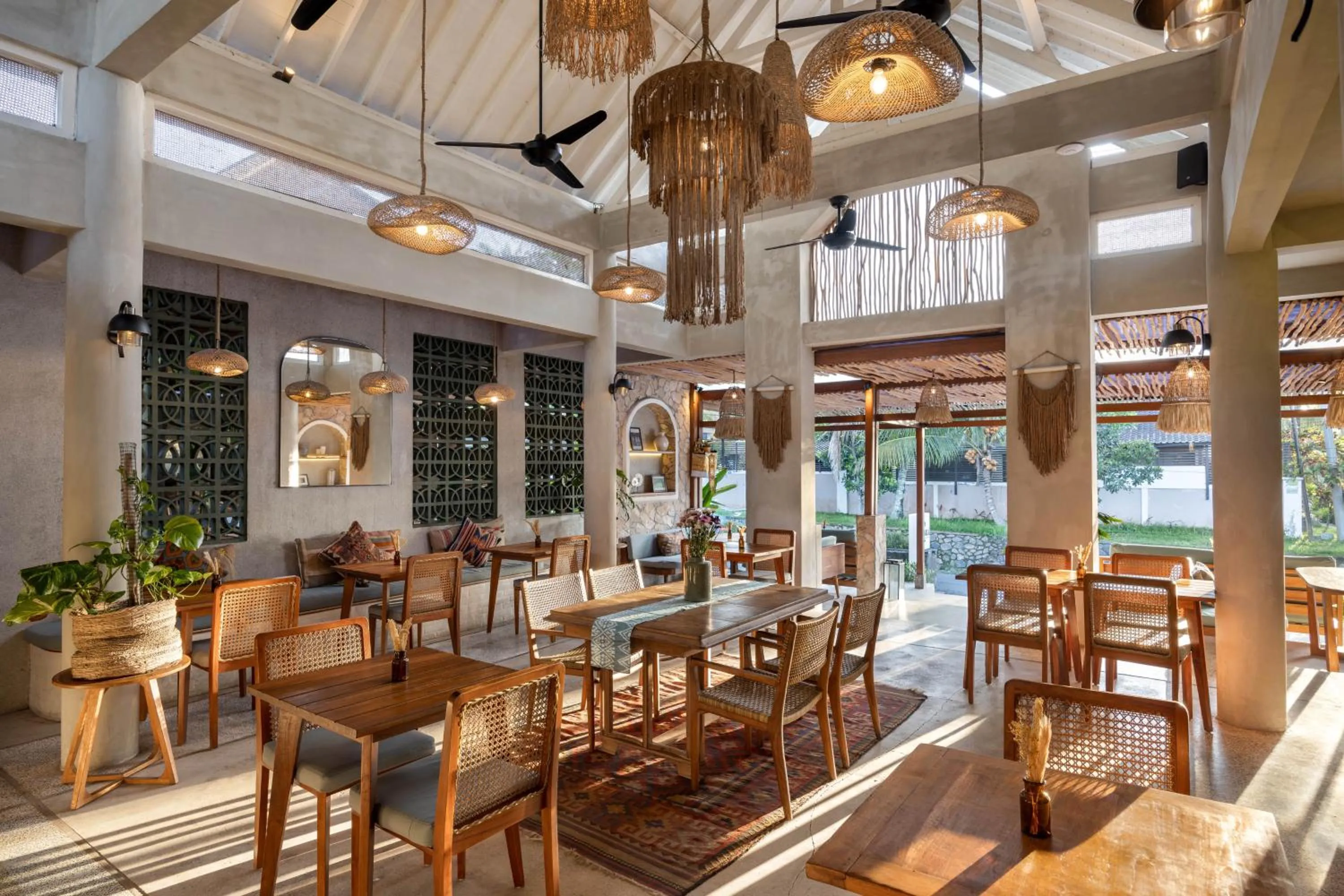 Restaurant/places to eat in Dinara Ubud