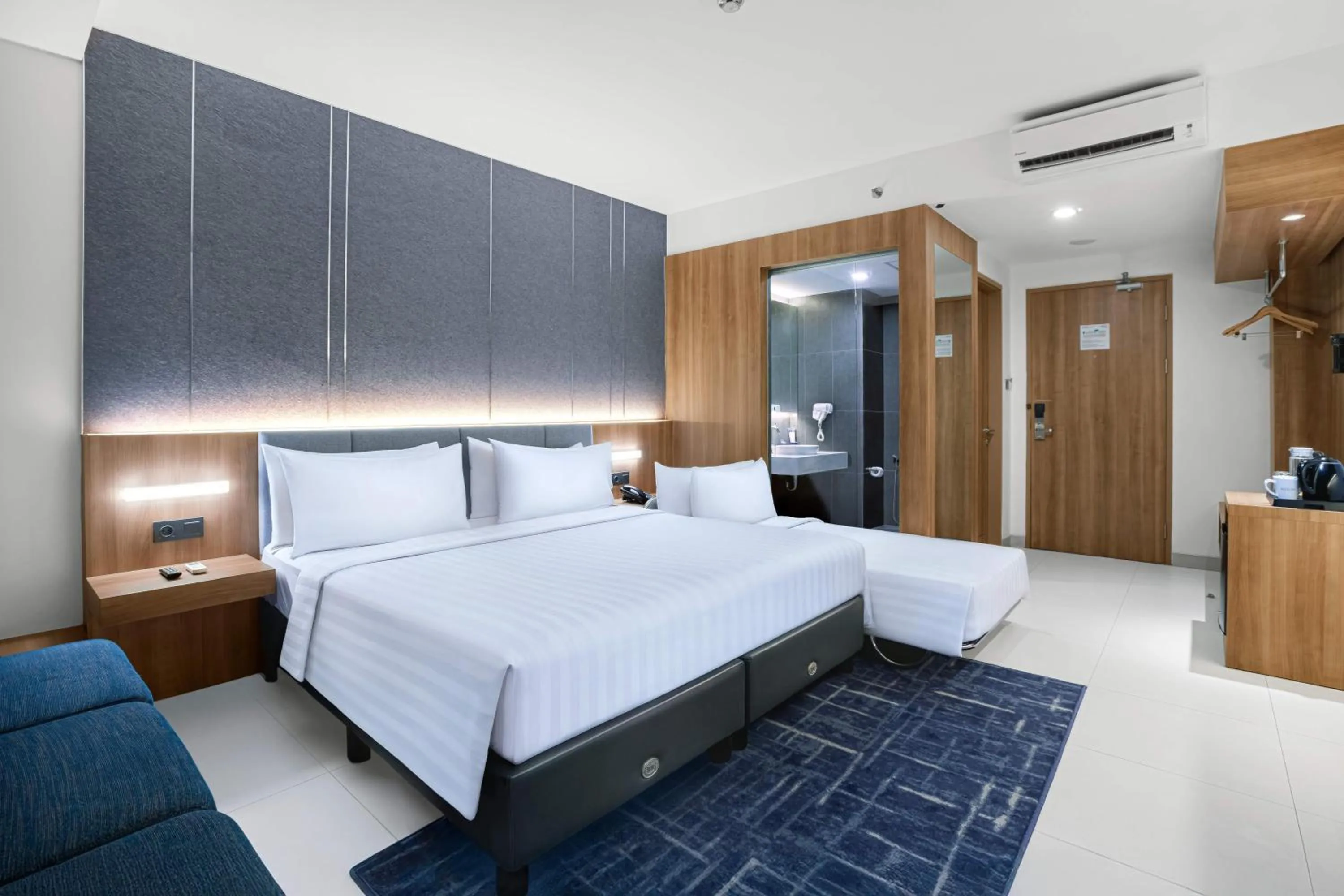 Bed in Aston Sidoarjo City Hotel & Conference Center