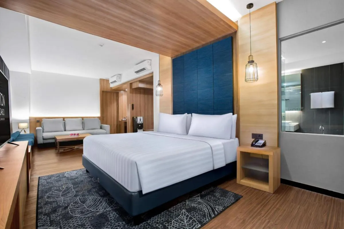 Bed in Aston Sidoarjo City Hotel & Conference Center