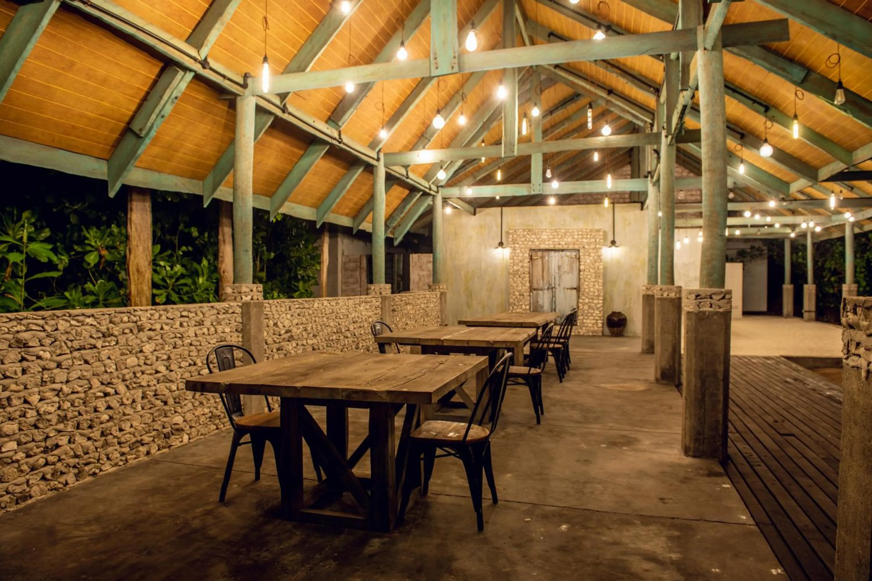 Restaurant/places to eat in Mi Lugar Maldives