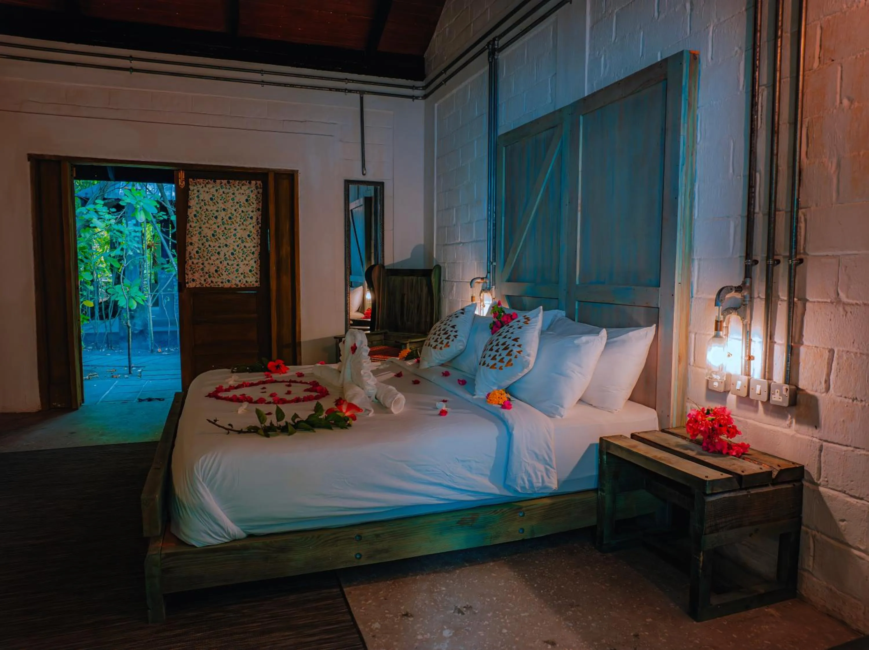 Bed in Mi Lugar Maldives