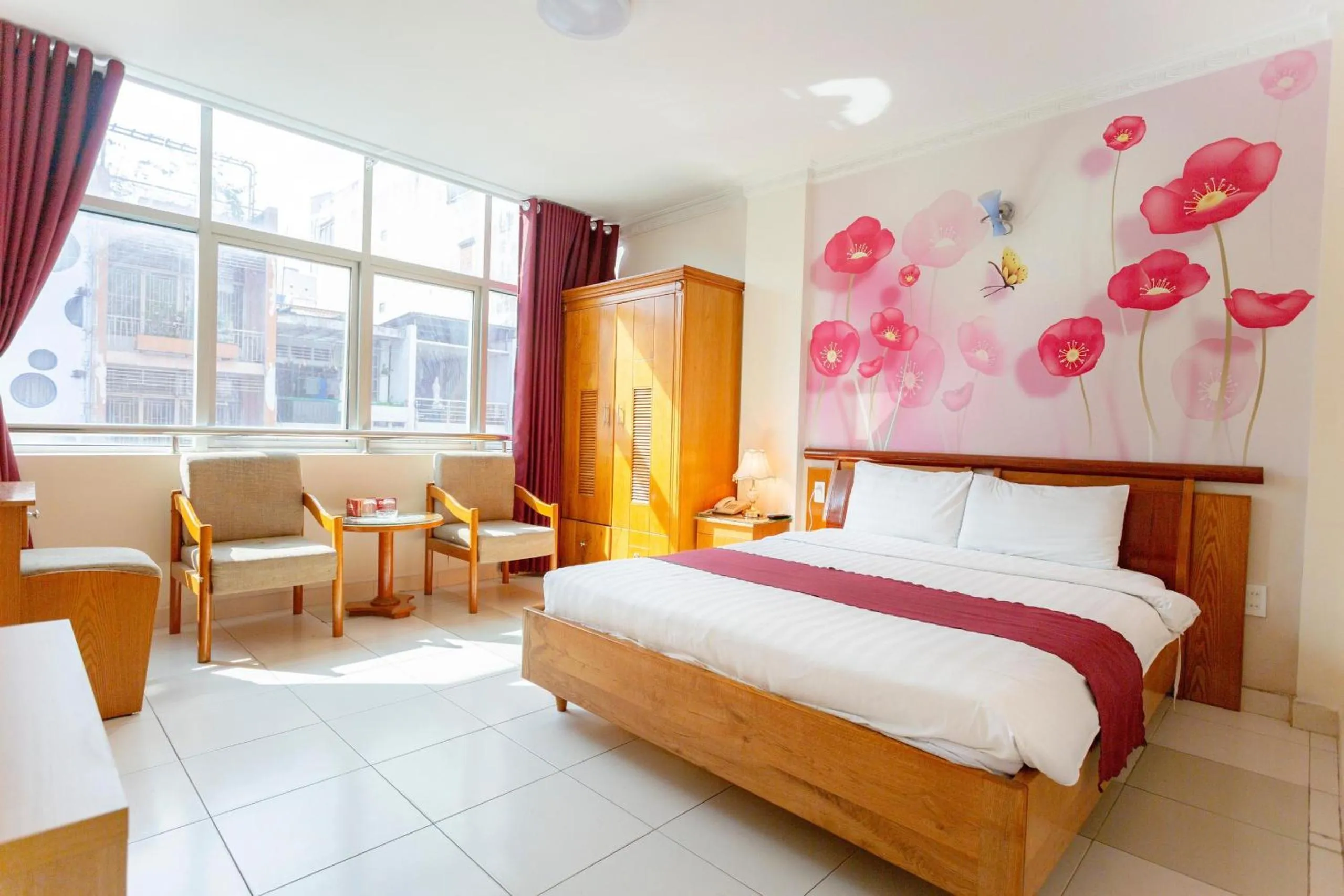 View (from property/room), Bed in Giang Linh Hotel