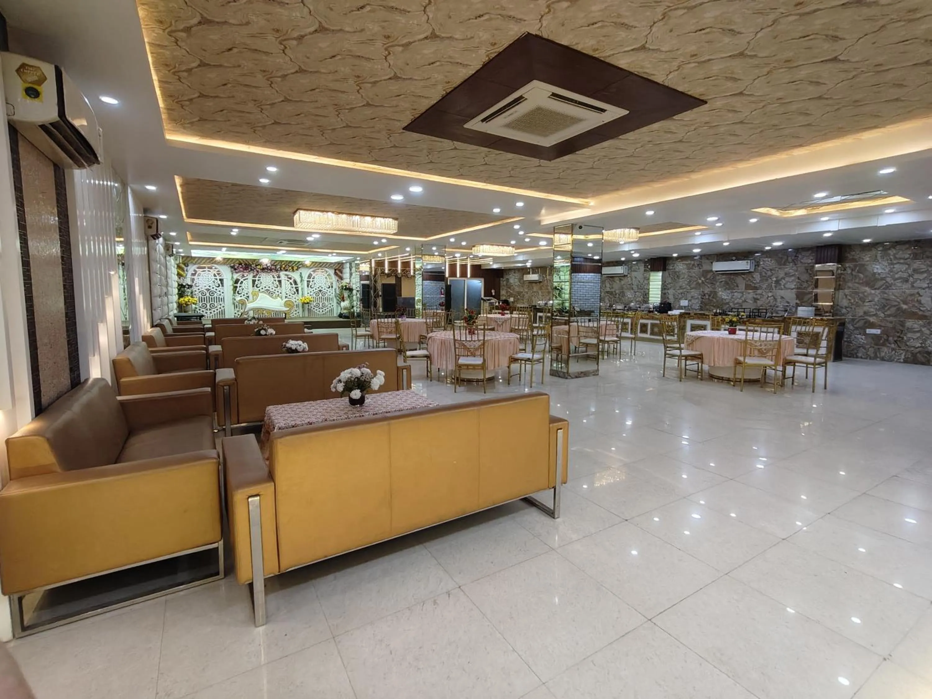 Banquet/Function facilities in Dwelling Residency