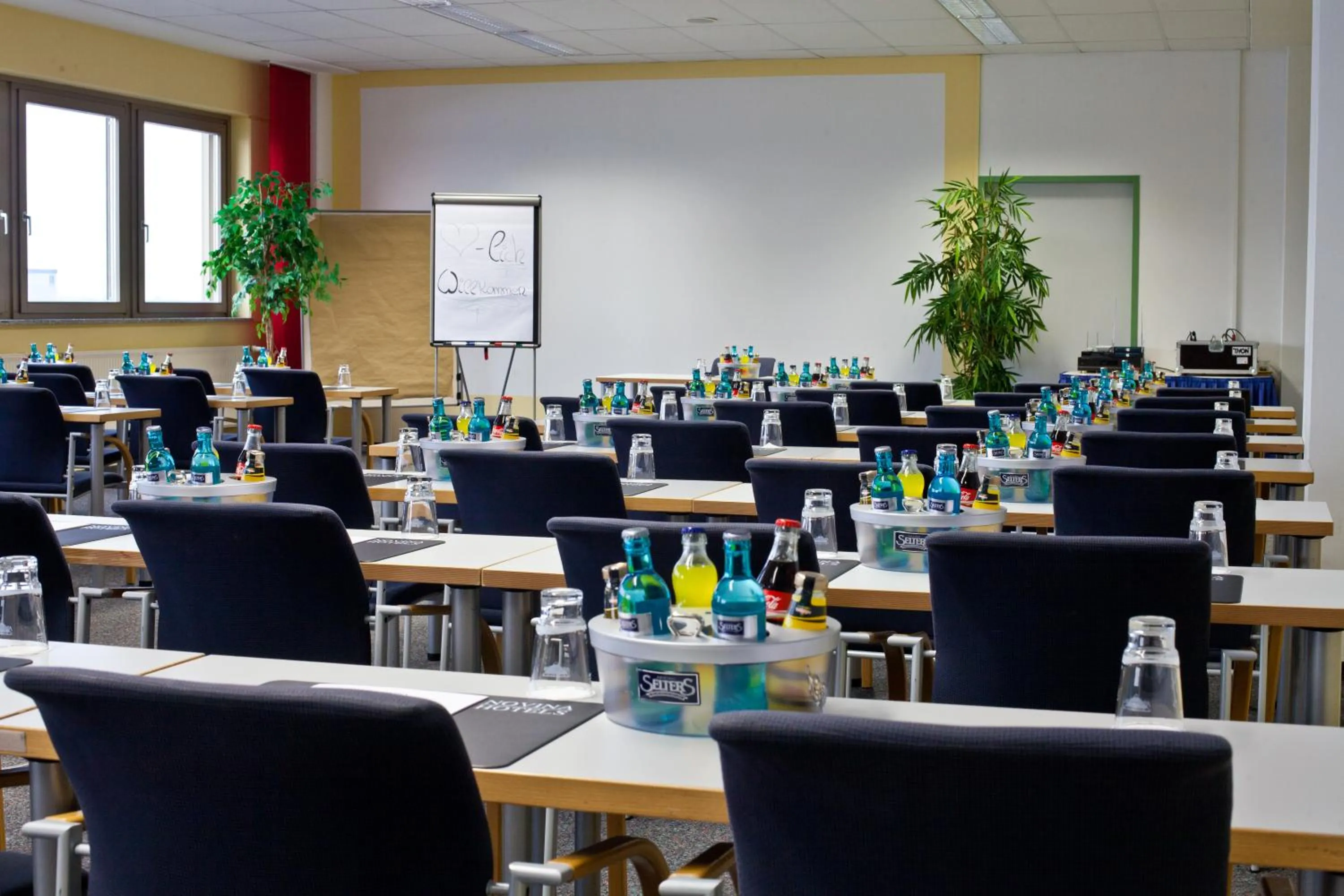 Business facilities in NOVINA HOTEL Südwestpark