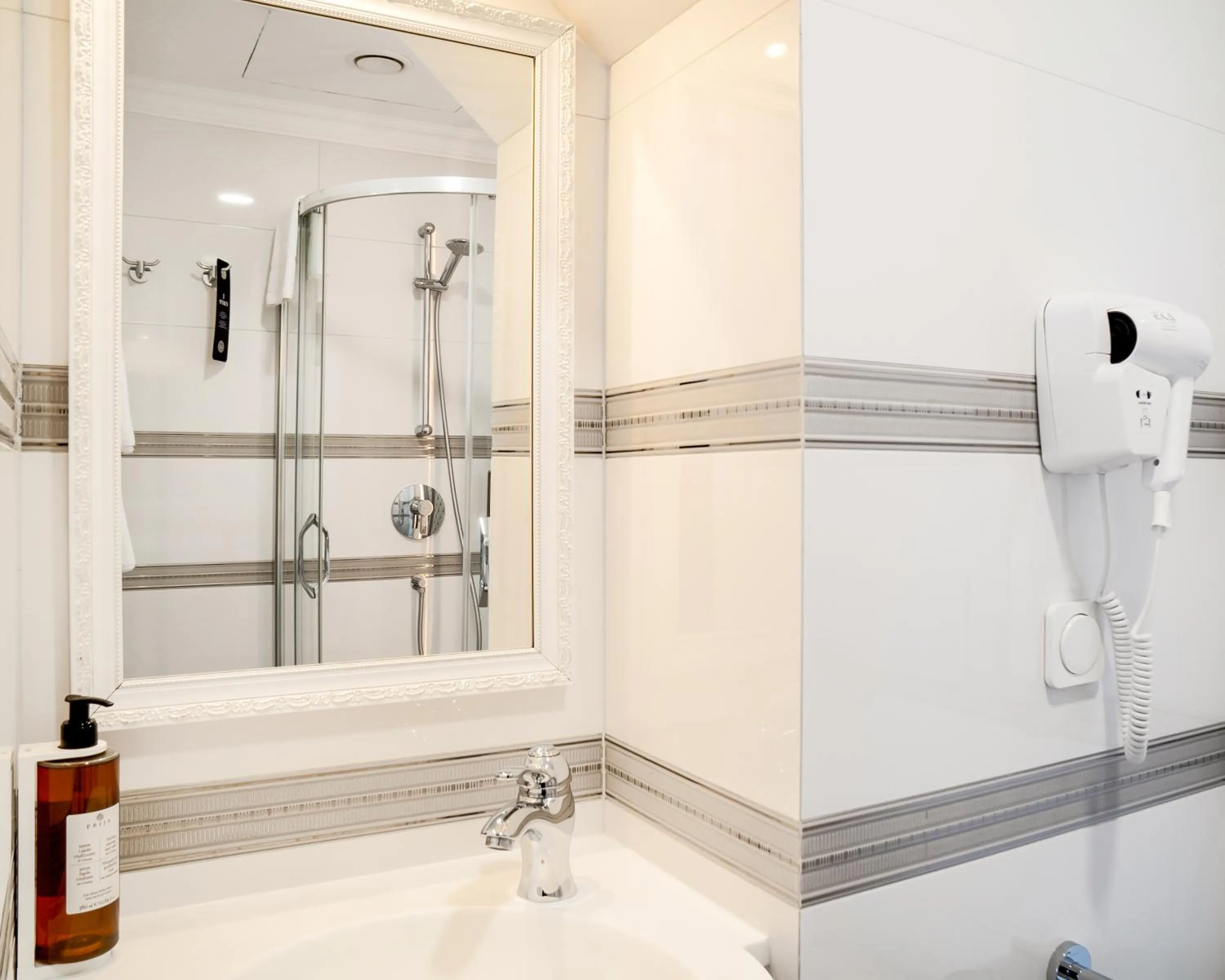 Bathroom in Merci Boutique Hotel