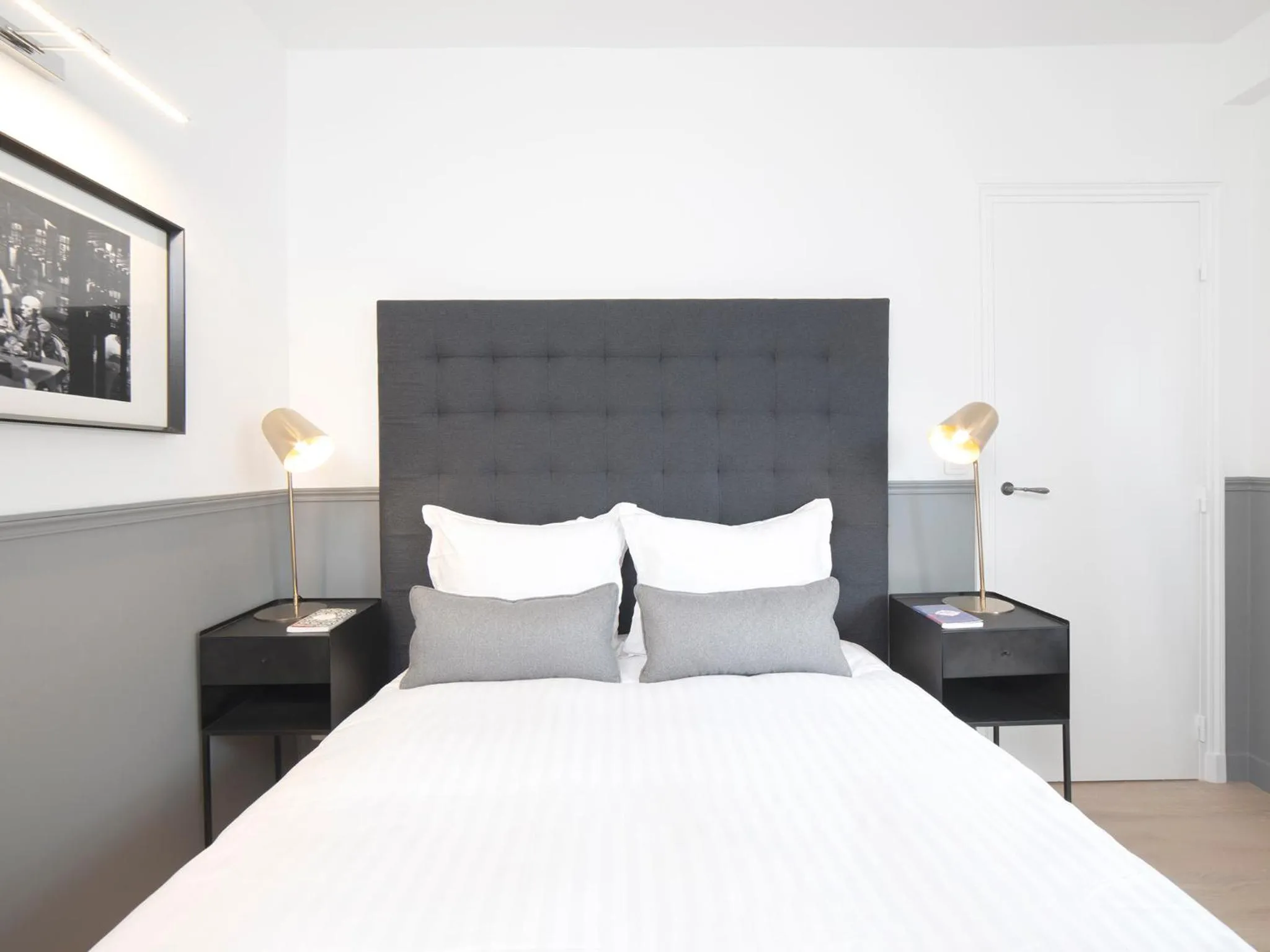 Bedroom, Bed in LivinParis - Luxury AC 3 Bedrooms Le Marais III