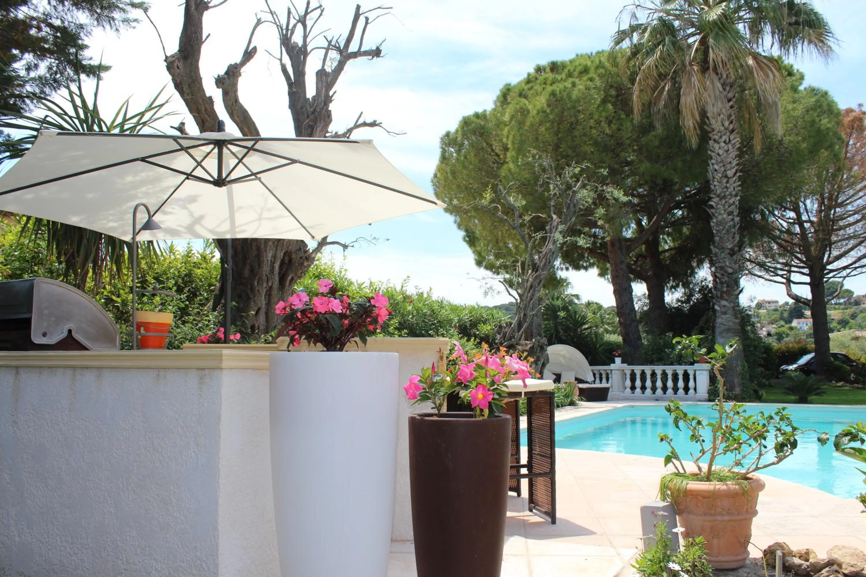 Patio in La Villa Topi